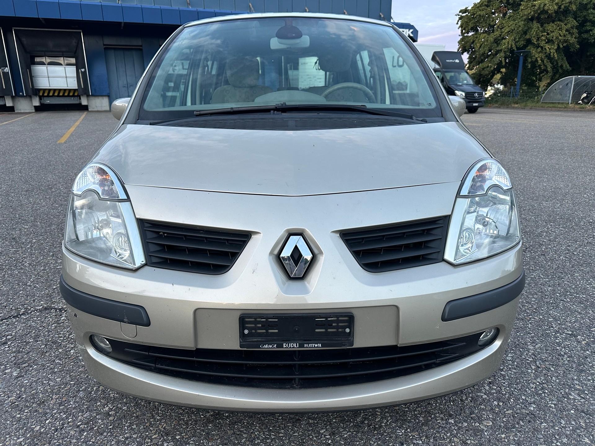 RENAULT 1,6 16V-image-1