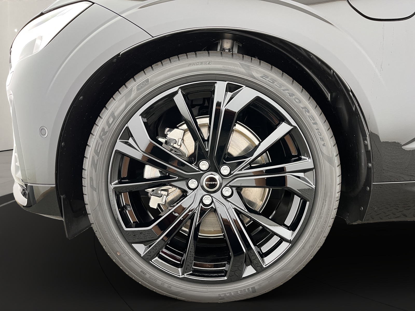 VOLVO XC60 2.0 T8 TE Black Edition eAWD-image-6