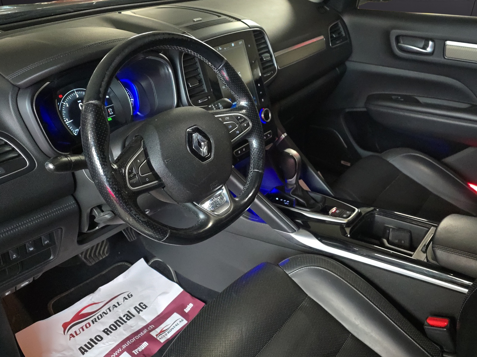 RENAULT Koleos 2.0 dCi Initiale Paris 4x4 Xtronic CVT-image-9