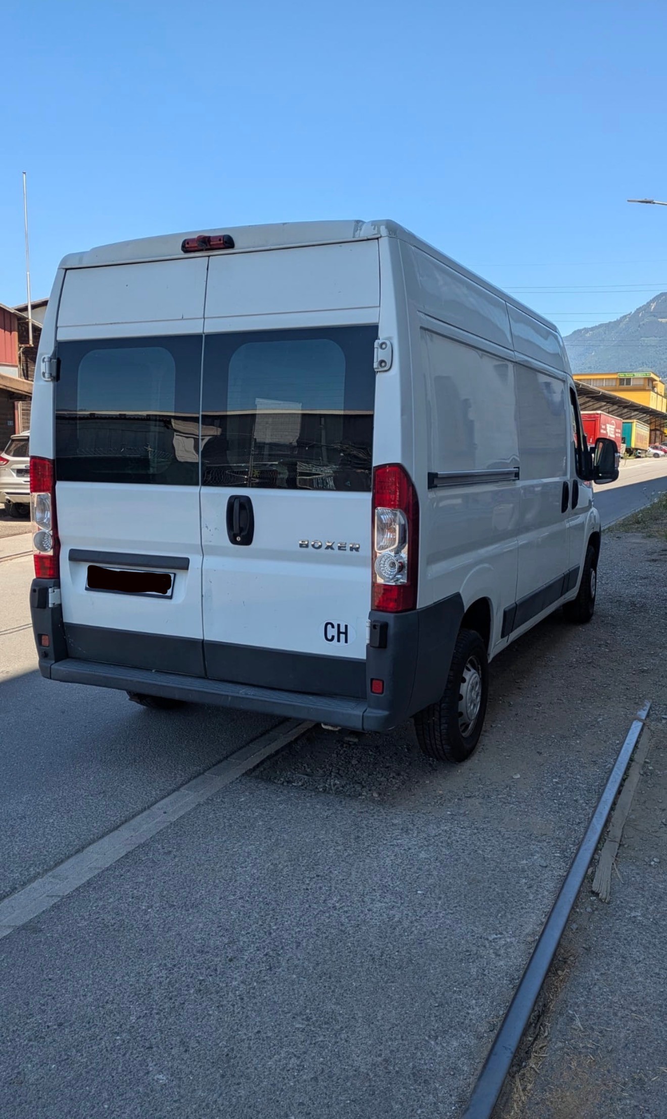 PEUGEOT Boxer L2H2 2.2 HDi 120 PS-image-0