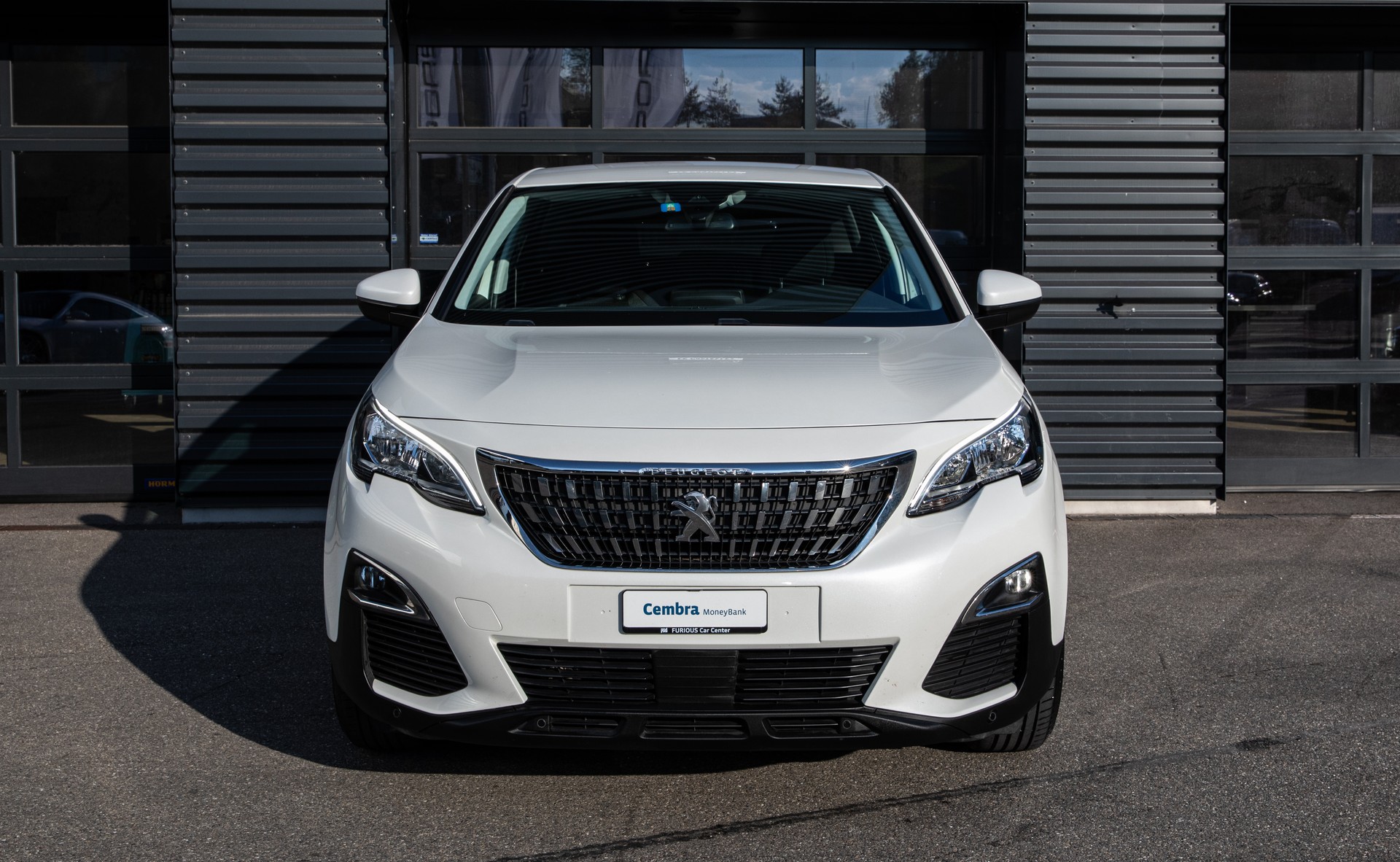 PEUGEOT 3008 1.6 BlueHDi Allure EAT-image-4