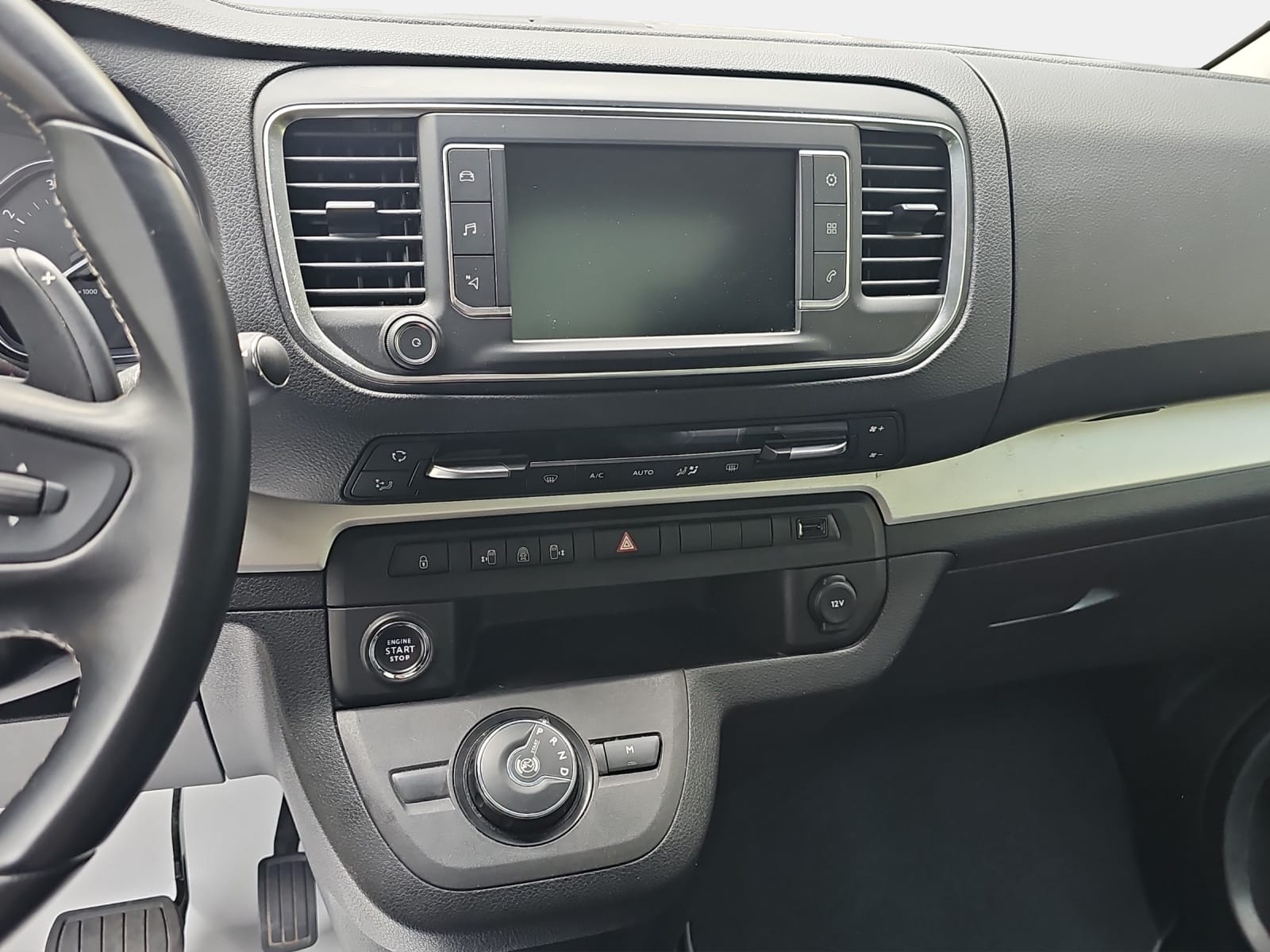 OPEL Zafira Life M 2.0D/177 Business Elegance S/S-image-12
