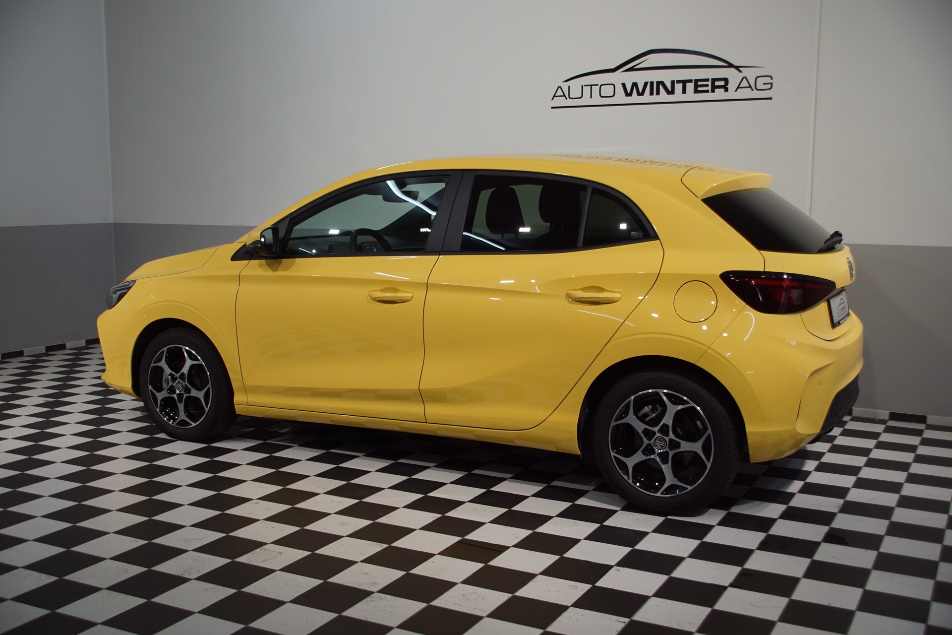 MG 3 1.5 Hybrid Luxury Aut. *swiss Edition*-image-8