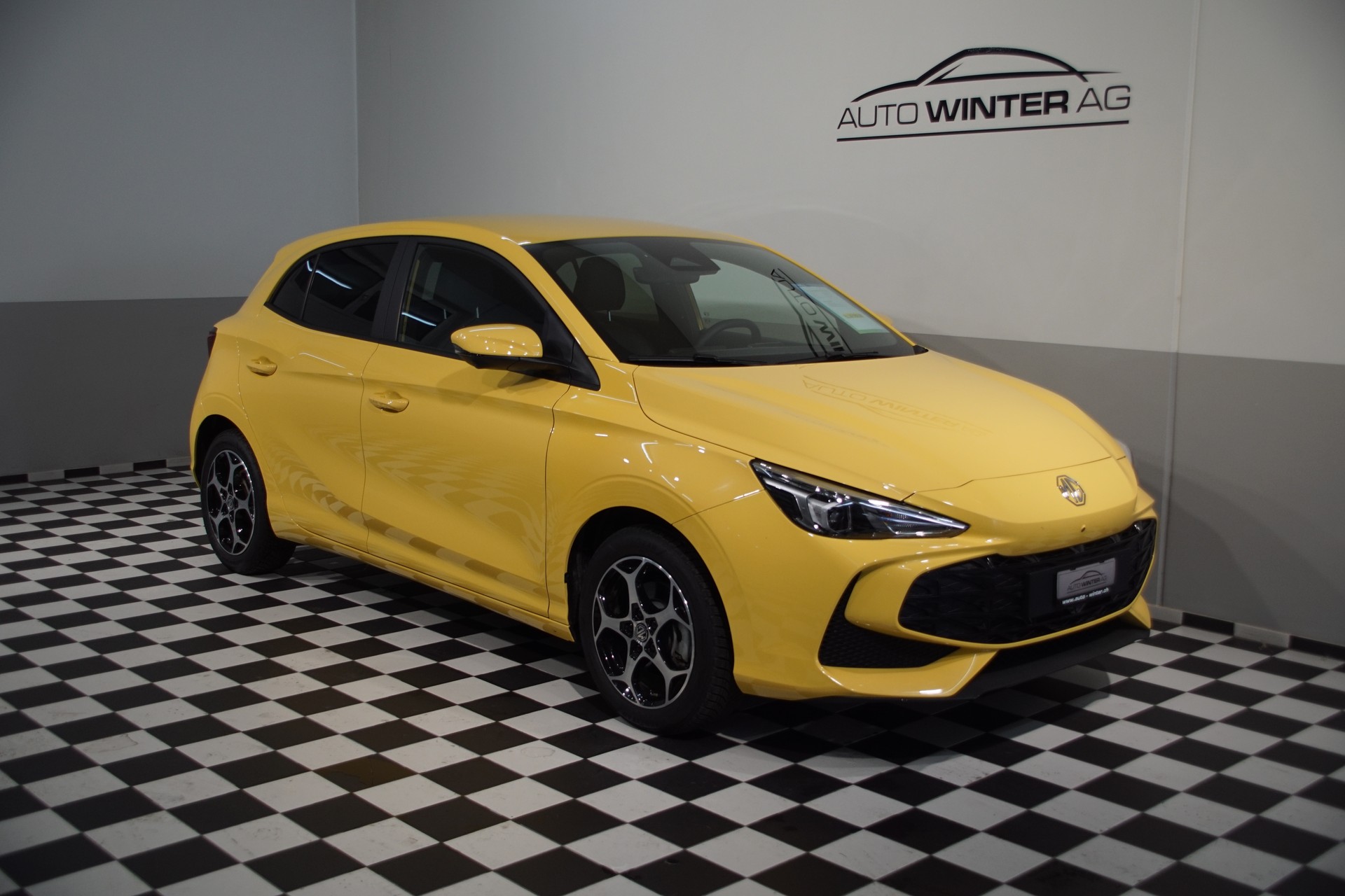 MG 3 1.5 Hybrid Luxury Aut. *swiss Edition*-image-1