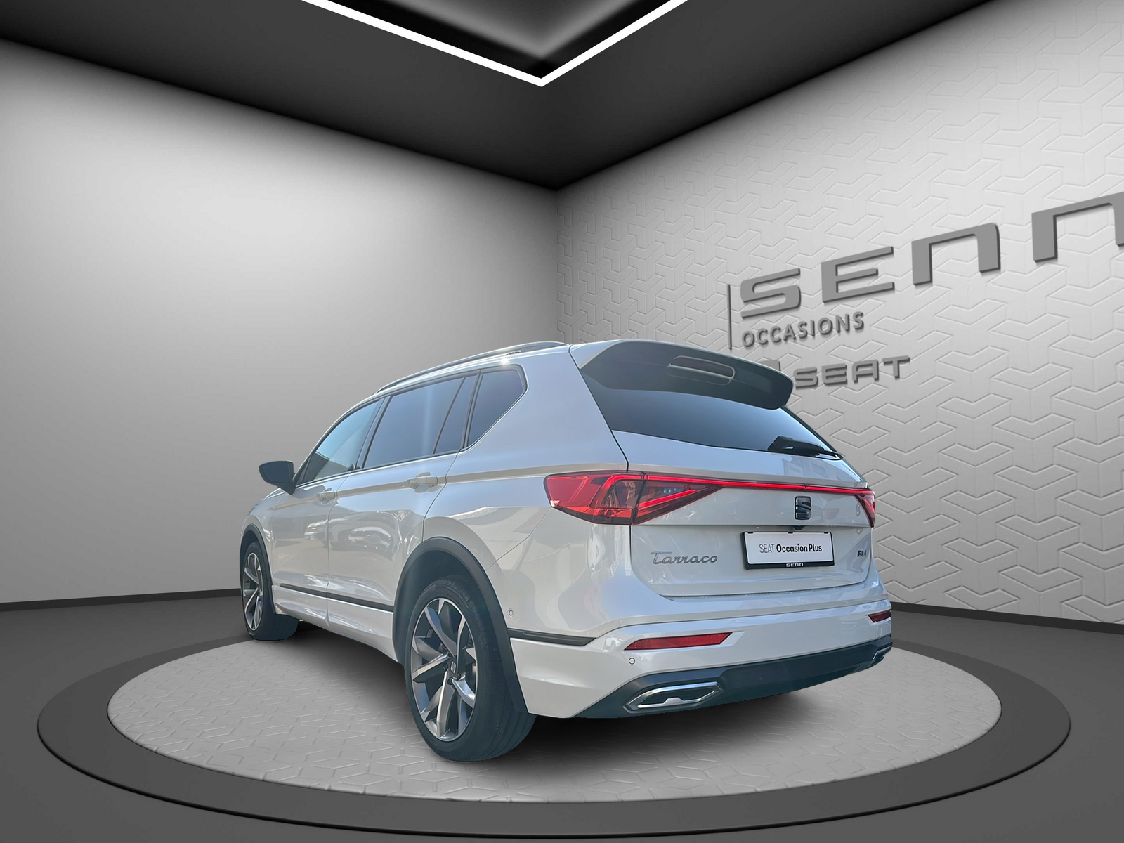 SEAT Tarraco 2.0 TSI 4Drive DSG Hola FR-showroom-element-3