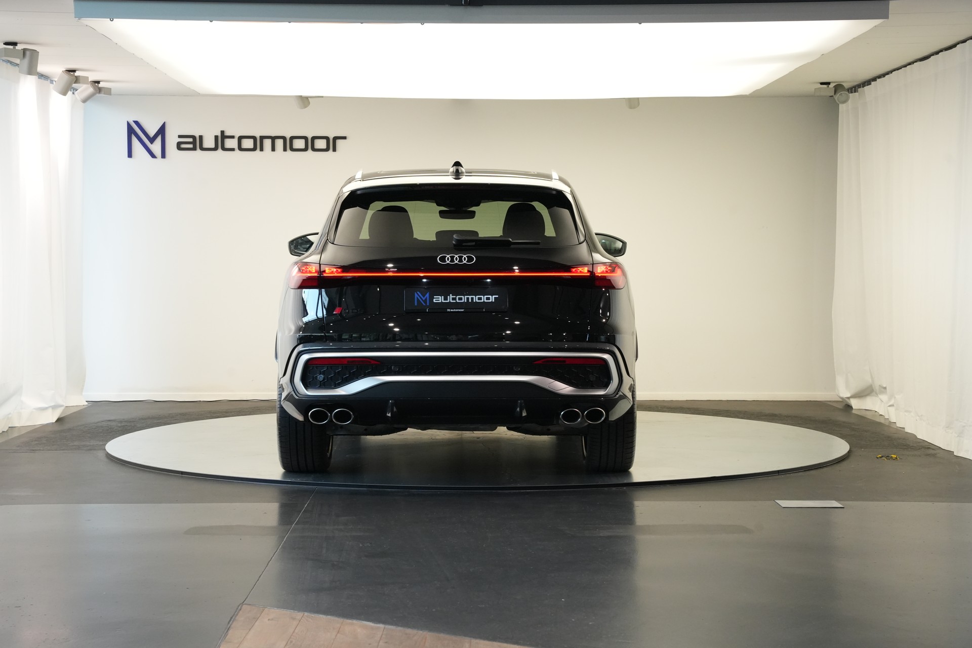AUDI SQ5 TFSI quattro S-tronic *Luftfederung* *Panorama* *Leder* *HuD*-image-5