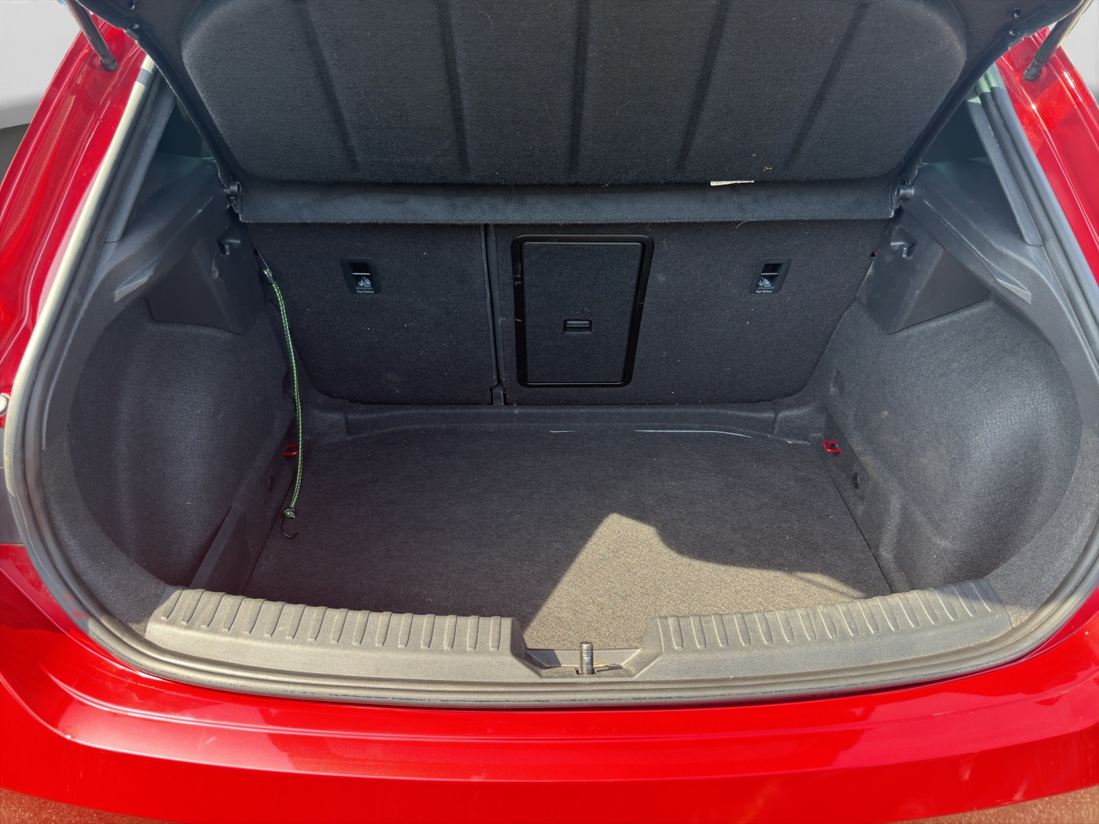 SEAT Leon 1.5 eTSI mHEV DSG FR-image-14
