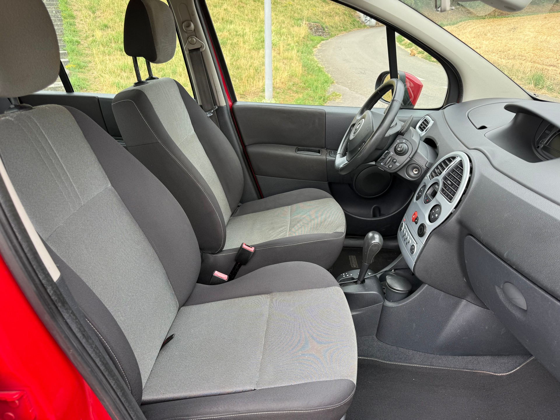 RENAULT Modus 1.6 16V Dynamique Automatic-image-5