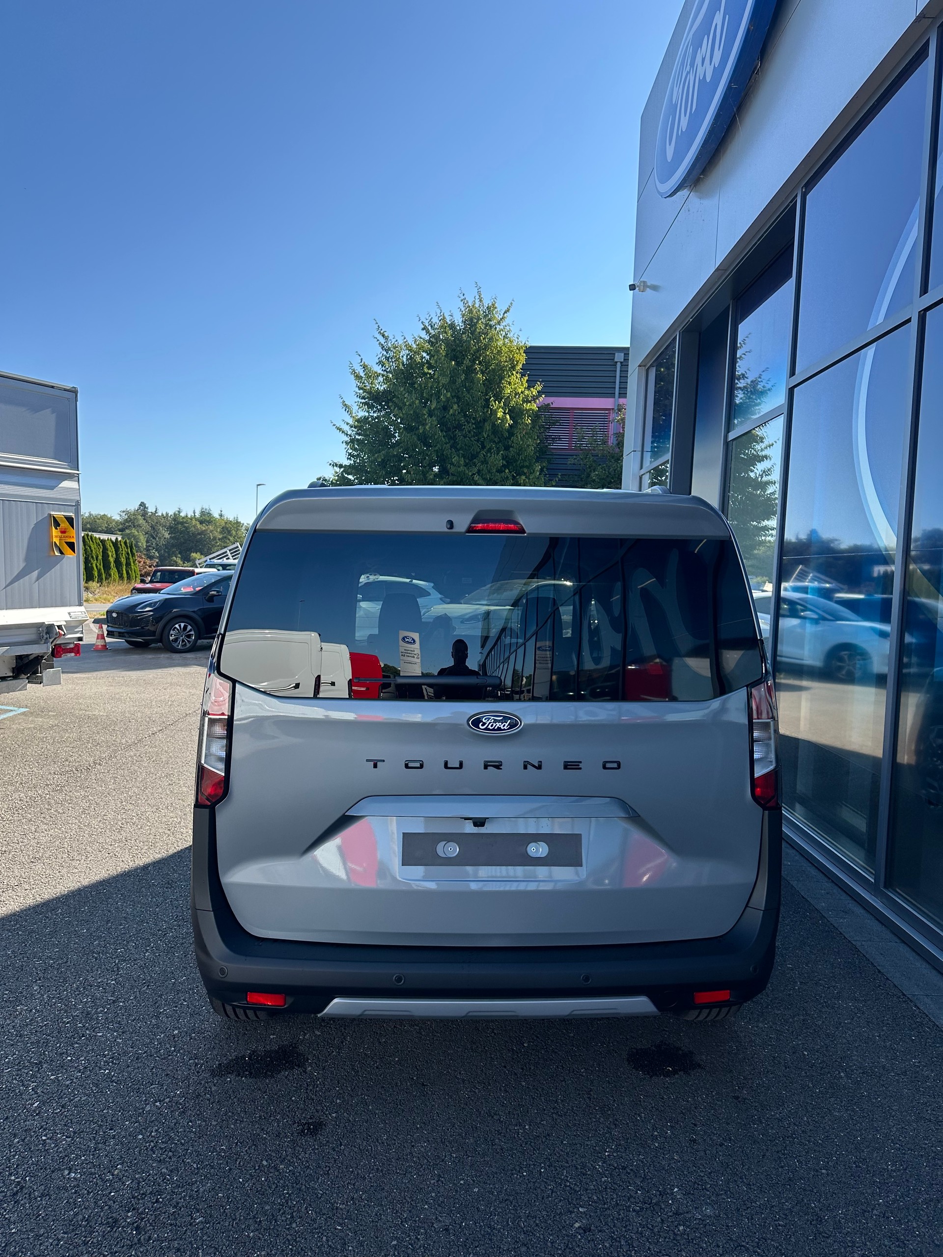 FORD TOURNEO COURIERier 1.0 EcoBoost A Active/125CV/Aut.-image-4