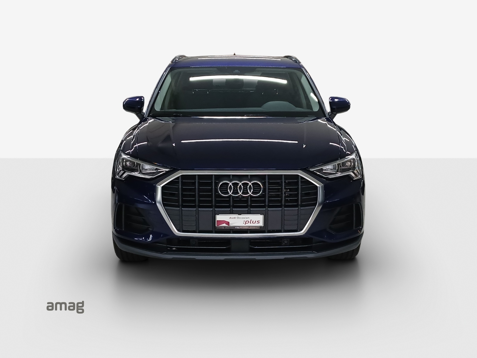 AUDI Q3 35 TFSI Attraction S-tronic-image-6