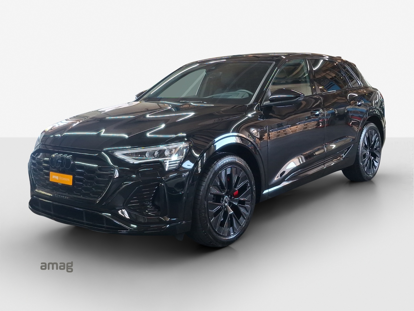 AUDI Q8 55 e-tron Black Edition quattro-image-0