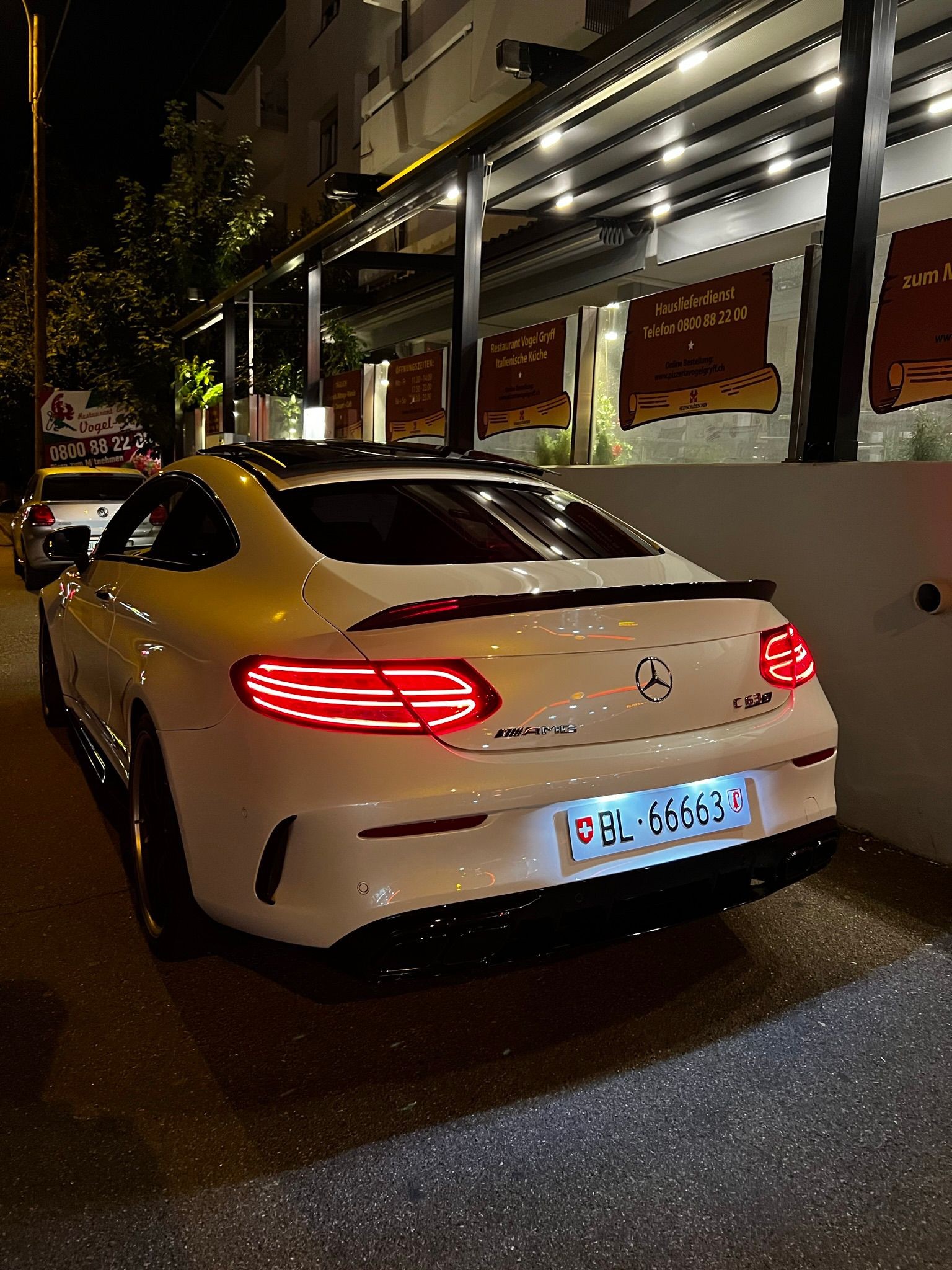 MERCEDES-BENZ C 63 S AMG-image-2