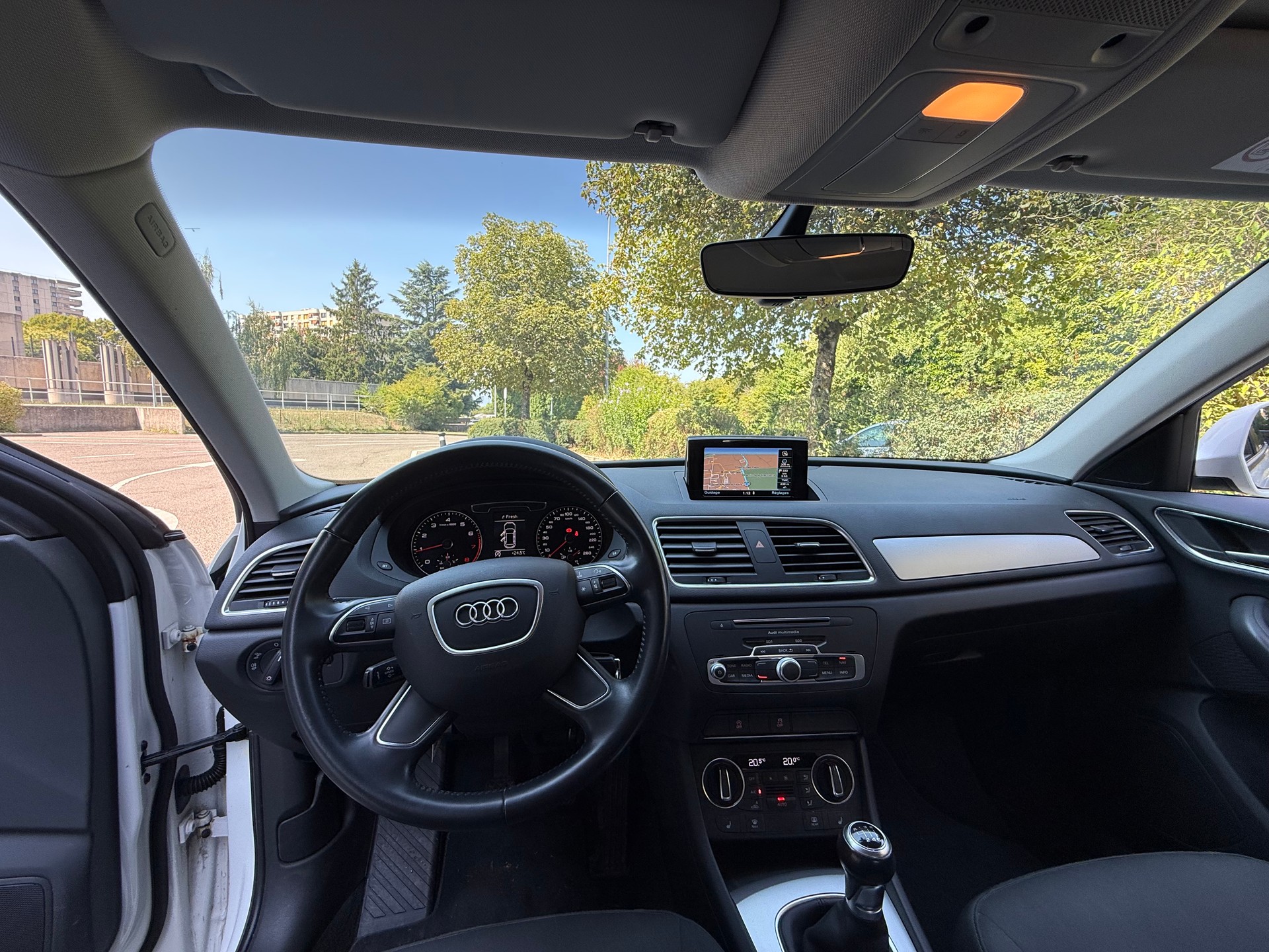 AUDI Q3 1.4 TFSI ultra design-image-15