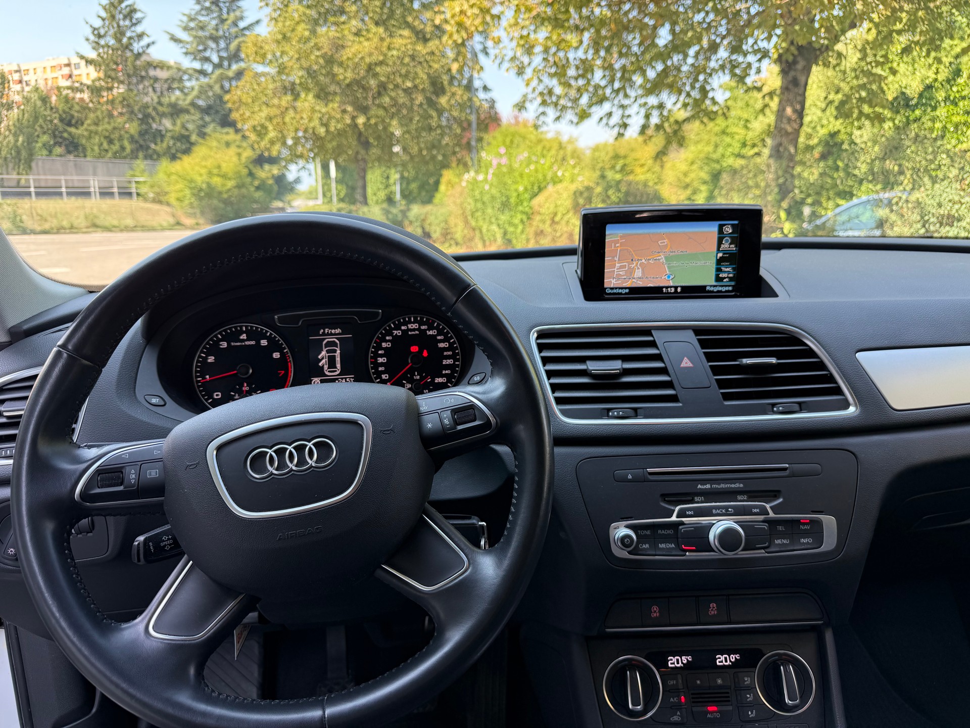 AUDI Q3 1.4 TFSI ultra design-image-14