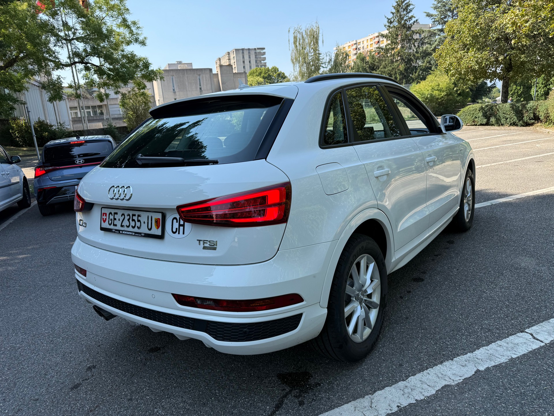 AUDI Q3 1.4 TFSI ultra design-image-7