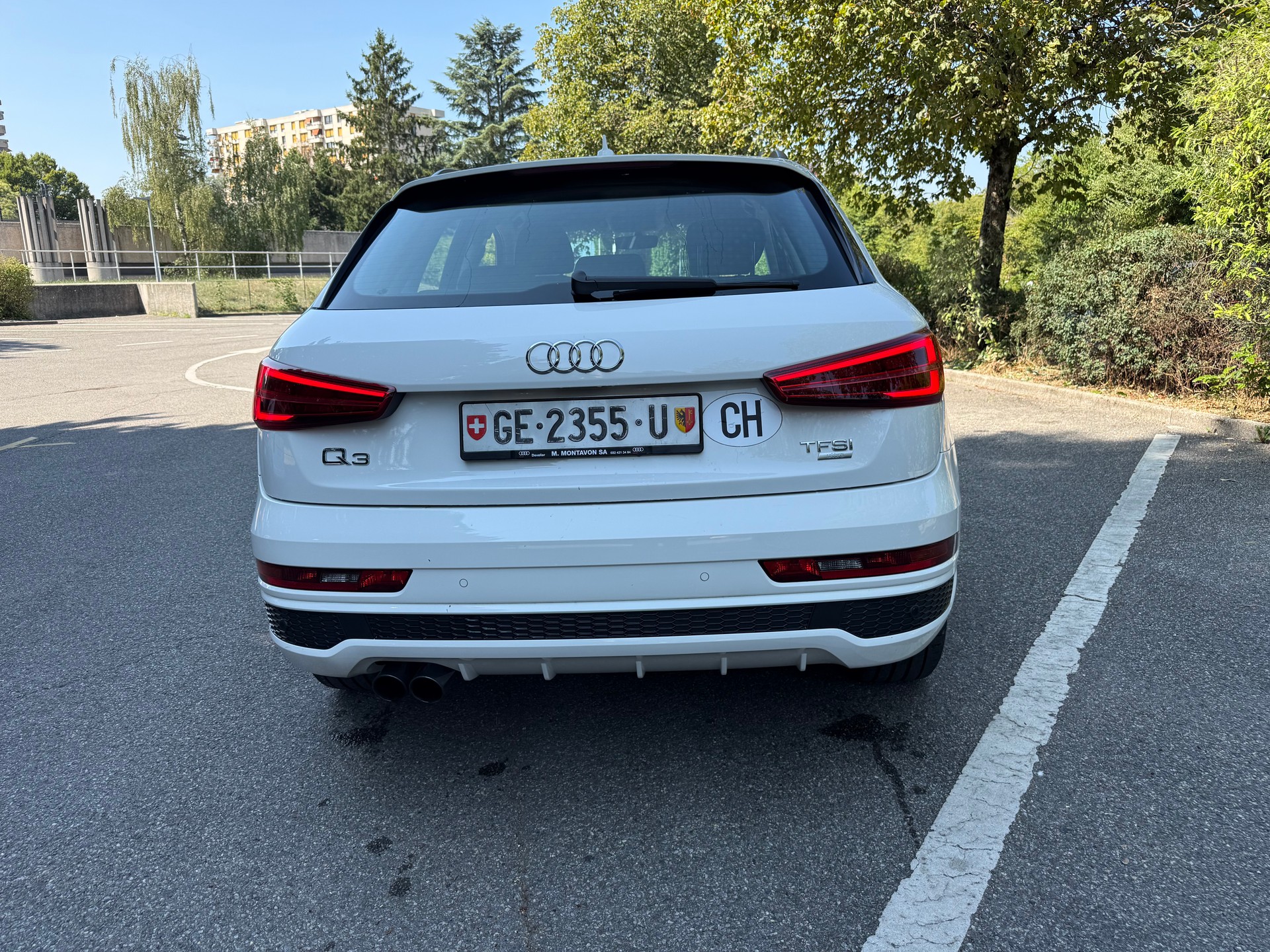 AUDI Q3 1.4 TFSI ultra design-image-6