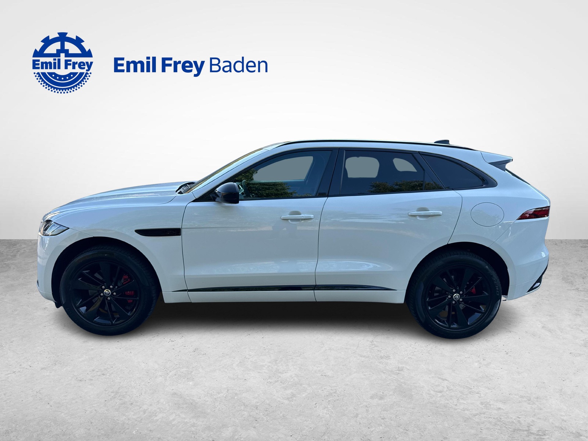 JAGUAR F-Pace 2.0 P400e R-Dynamic SE AWD-image-1