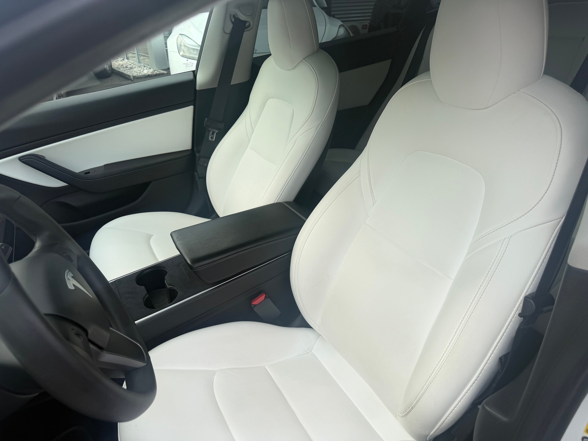 TESLA Model 3 Long Range Dual Motor AWD-image-13