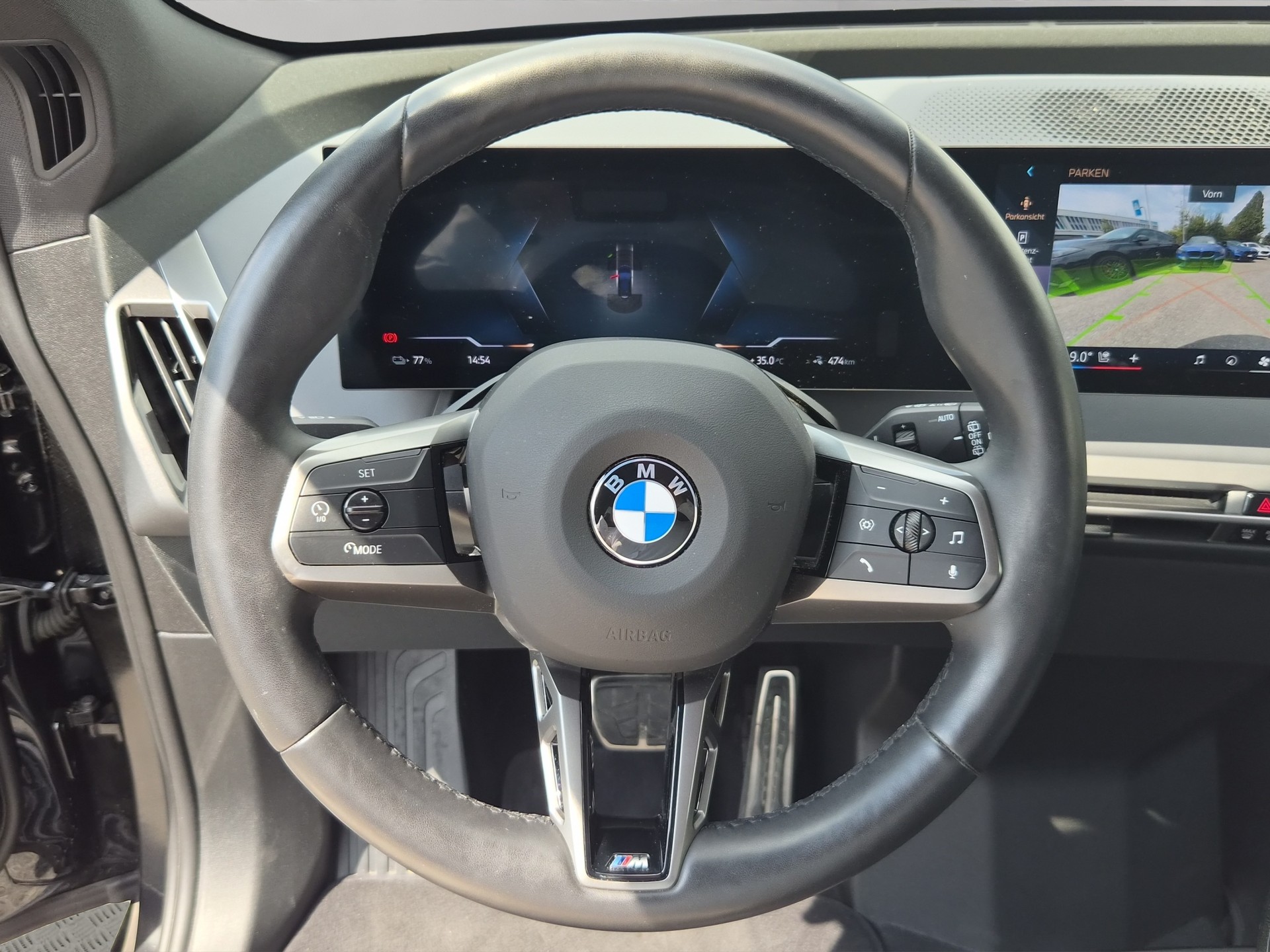 BMW iX xDrive60 M Sport Pro-image-14