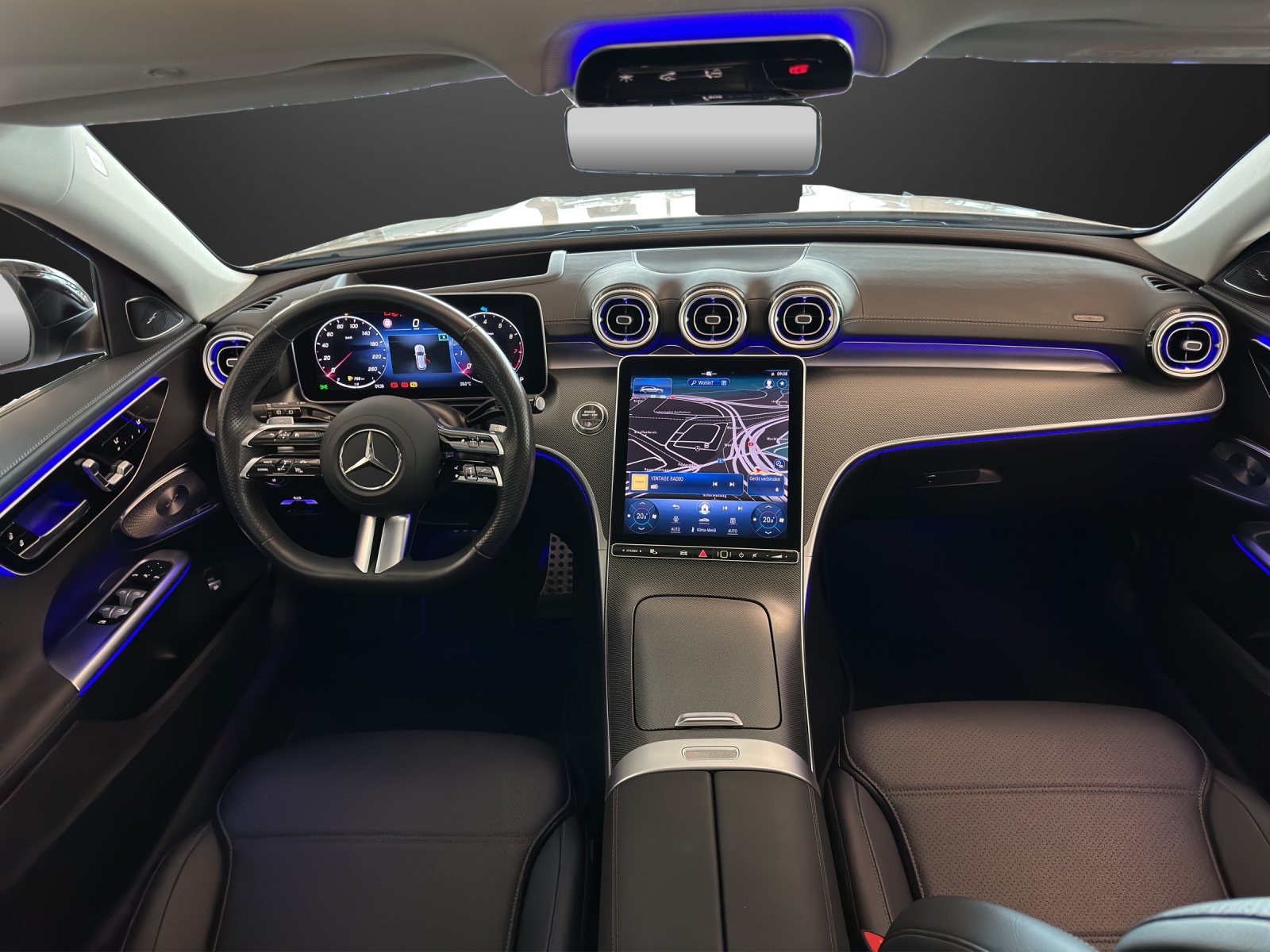 MERCEDES-BENZ C 200 T AMG Line-image-9