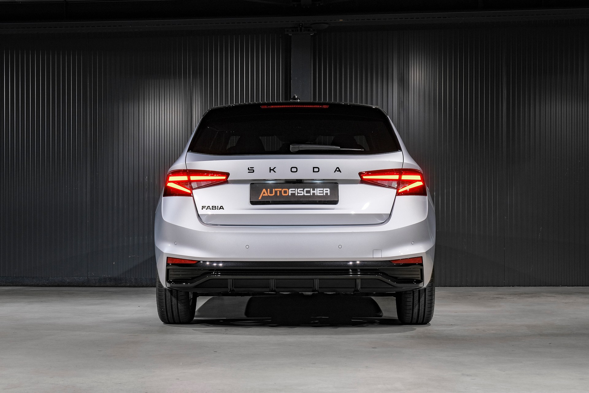 SKODA Fabia 1.0 TSI Monte Carlo DSG-image-5