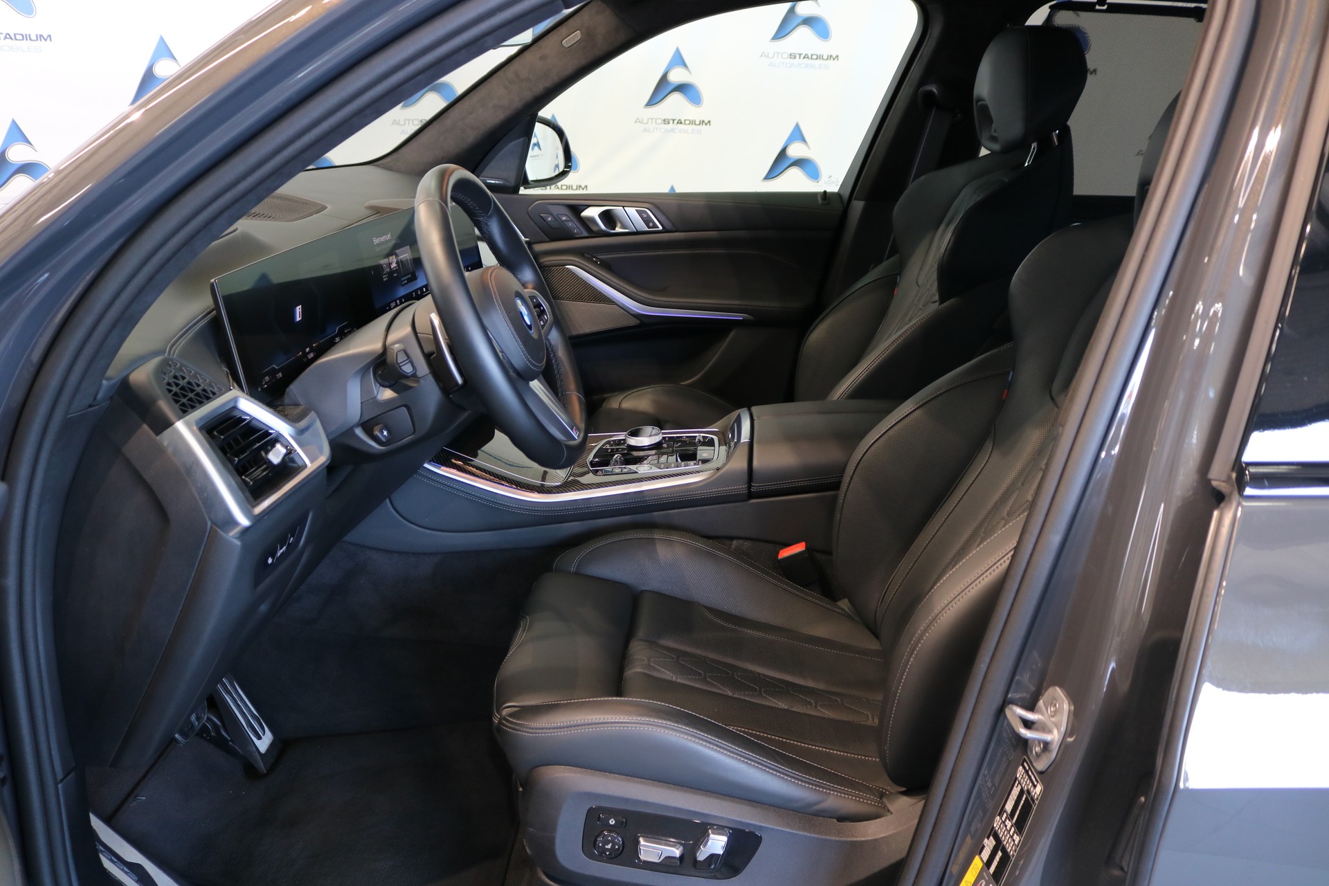 BMW X5 xDrive 50e M Sport Pro Steptronic-image-3