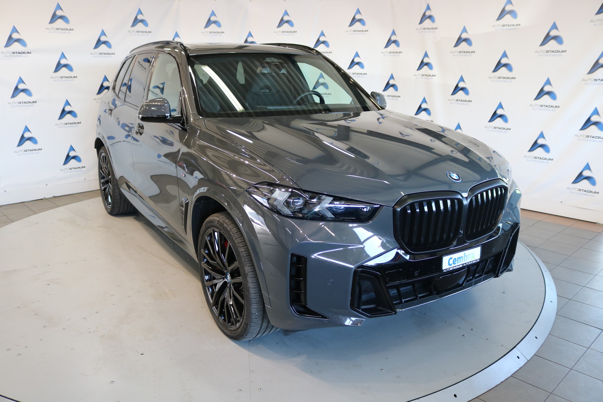 BMW X5 xDrive 50e M Sport Pro Steptronic-image-0