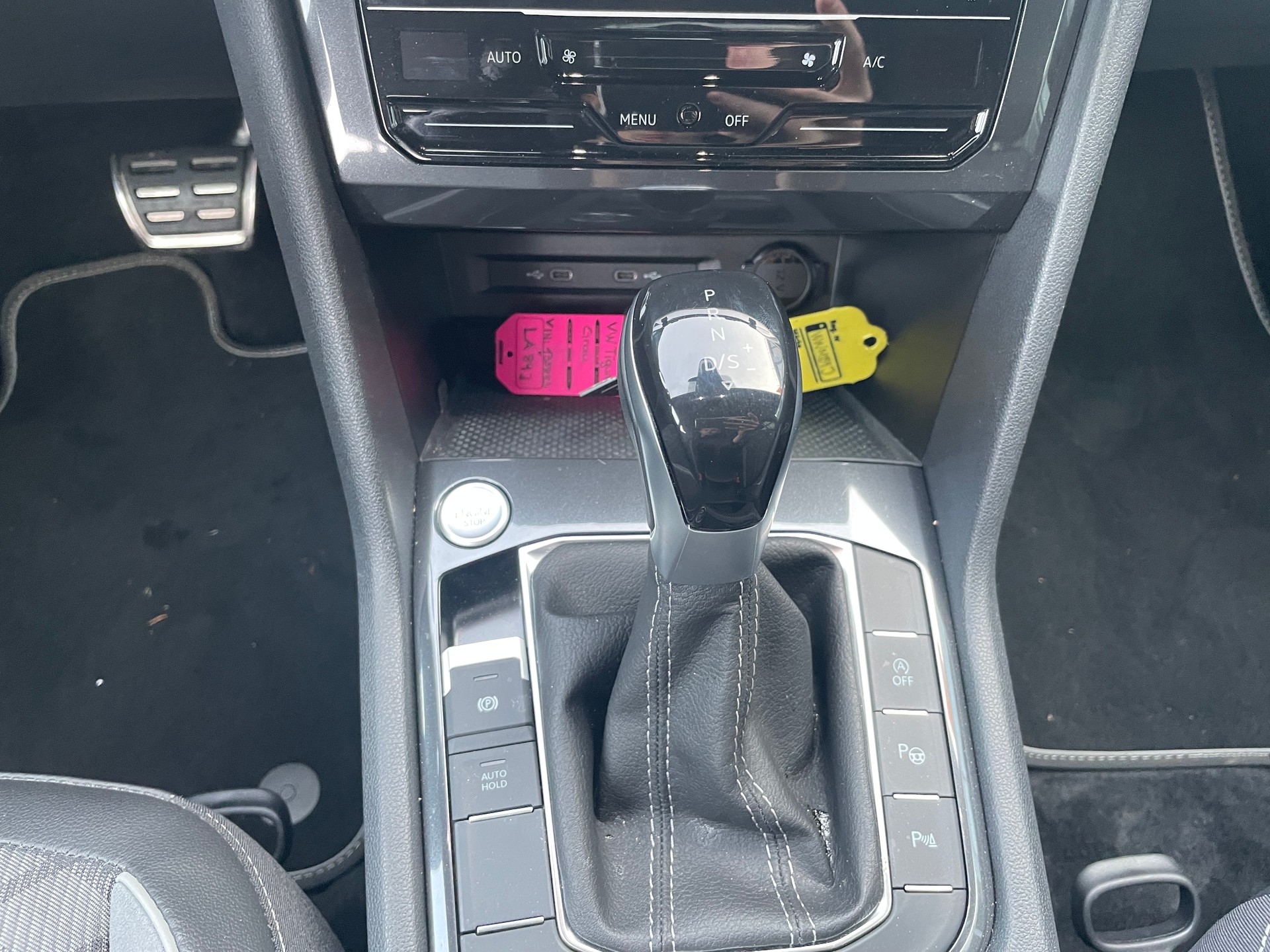 VW Tiguan 2.0TSI R-Line 4Motion DSG 7 Sitzer mit AHK-image-19