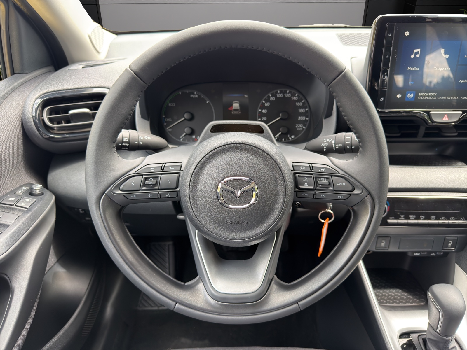 Image MAZDA 2 2 Hybrid Centre-Line