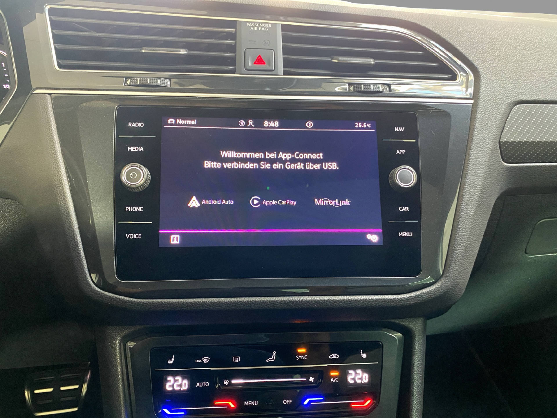 VW Tiguan 2.0 TDI SCR R-Line DSG-image-10