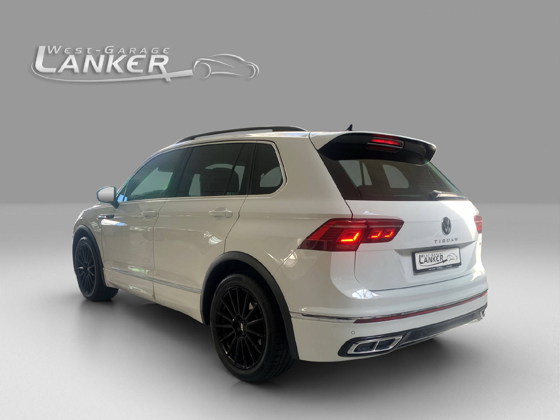 VW Tiguan 2.0 TDI SCR R-Line DSG-showroom-element-3
