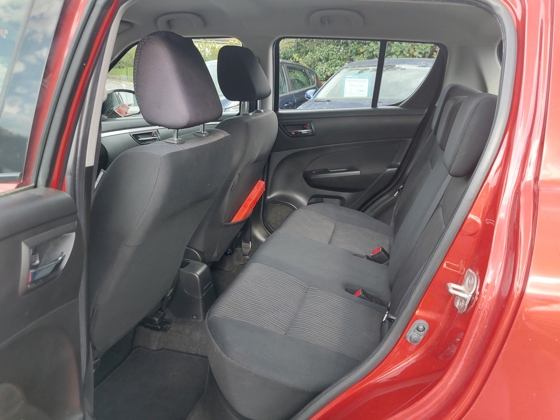SUZUKI Swift 1.2i 16V GL Top 4x4-image-7