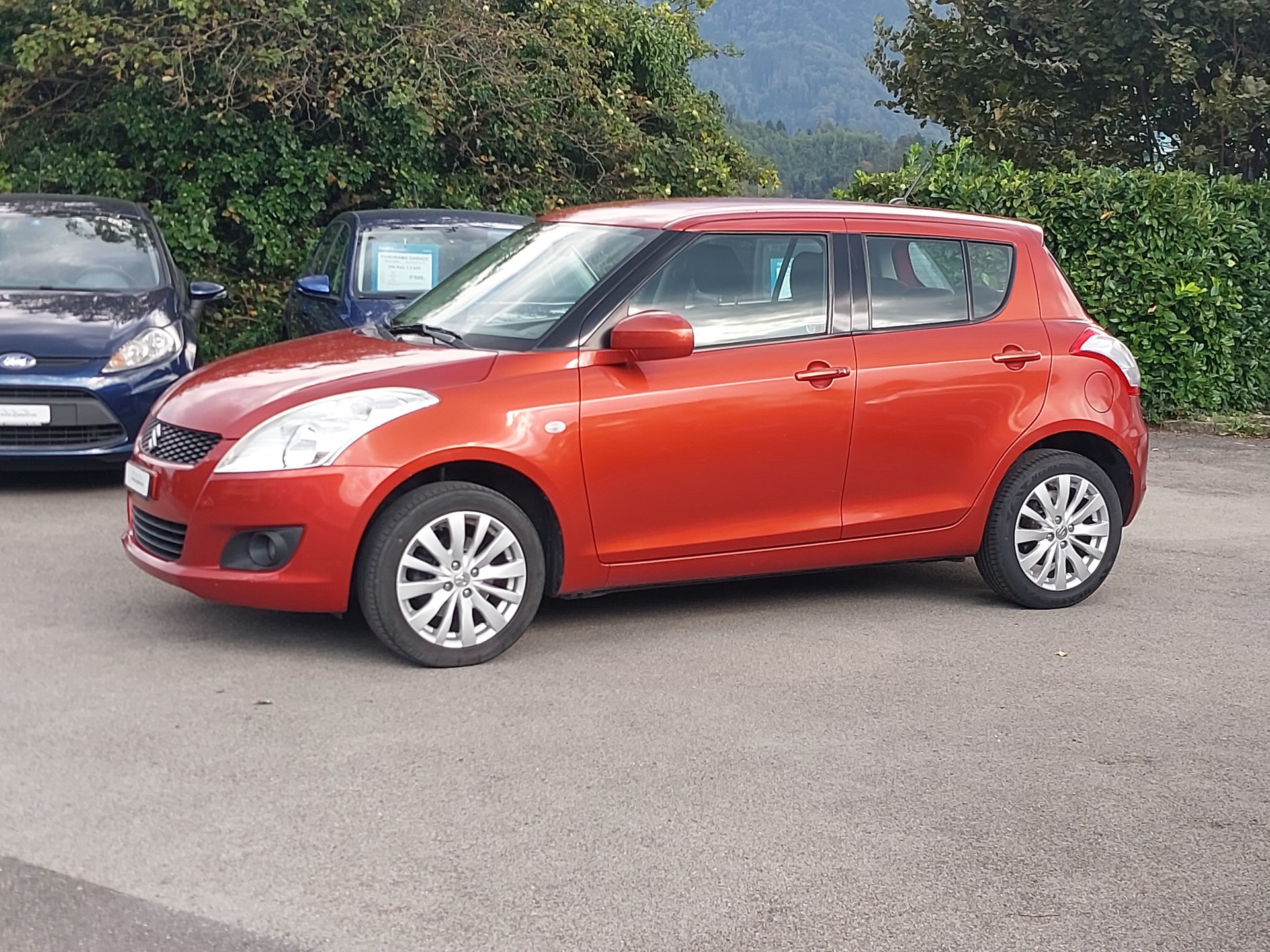 SUZUKI Swift 1.2i 16V GL Top 4x4-image-1