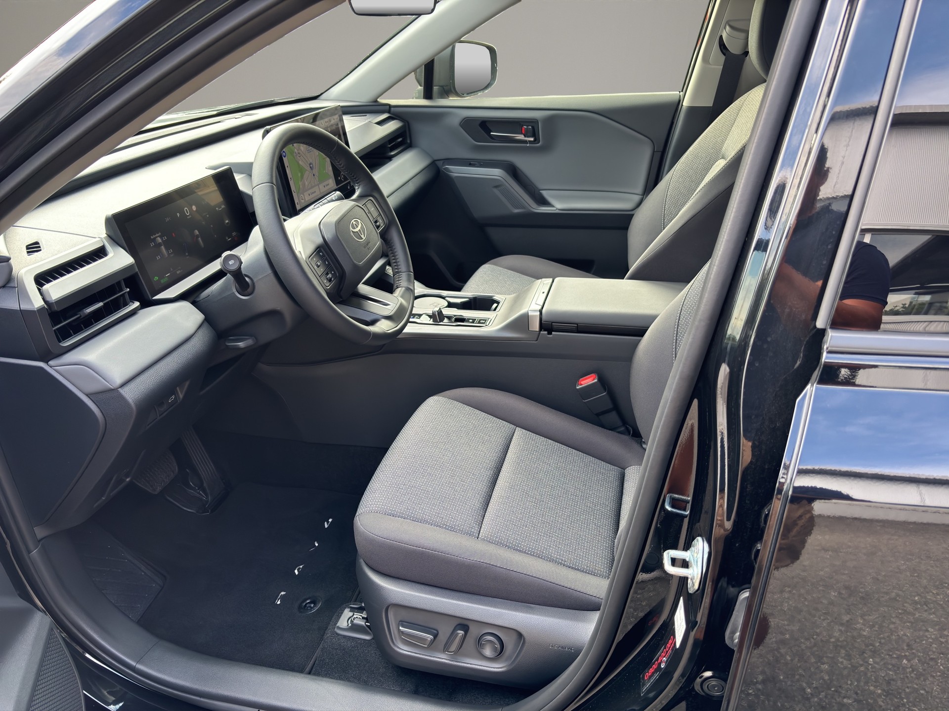 TOYOTA RAV-4 2.5 HSD Trend e-CVT AWD-image-9