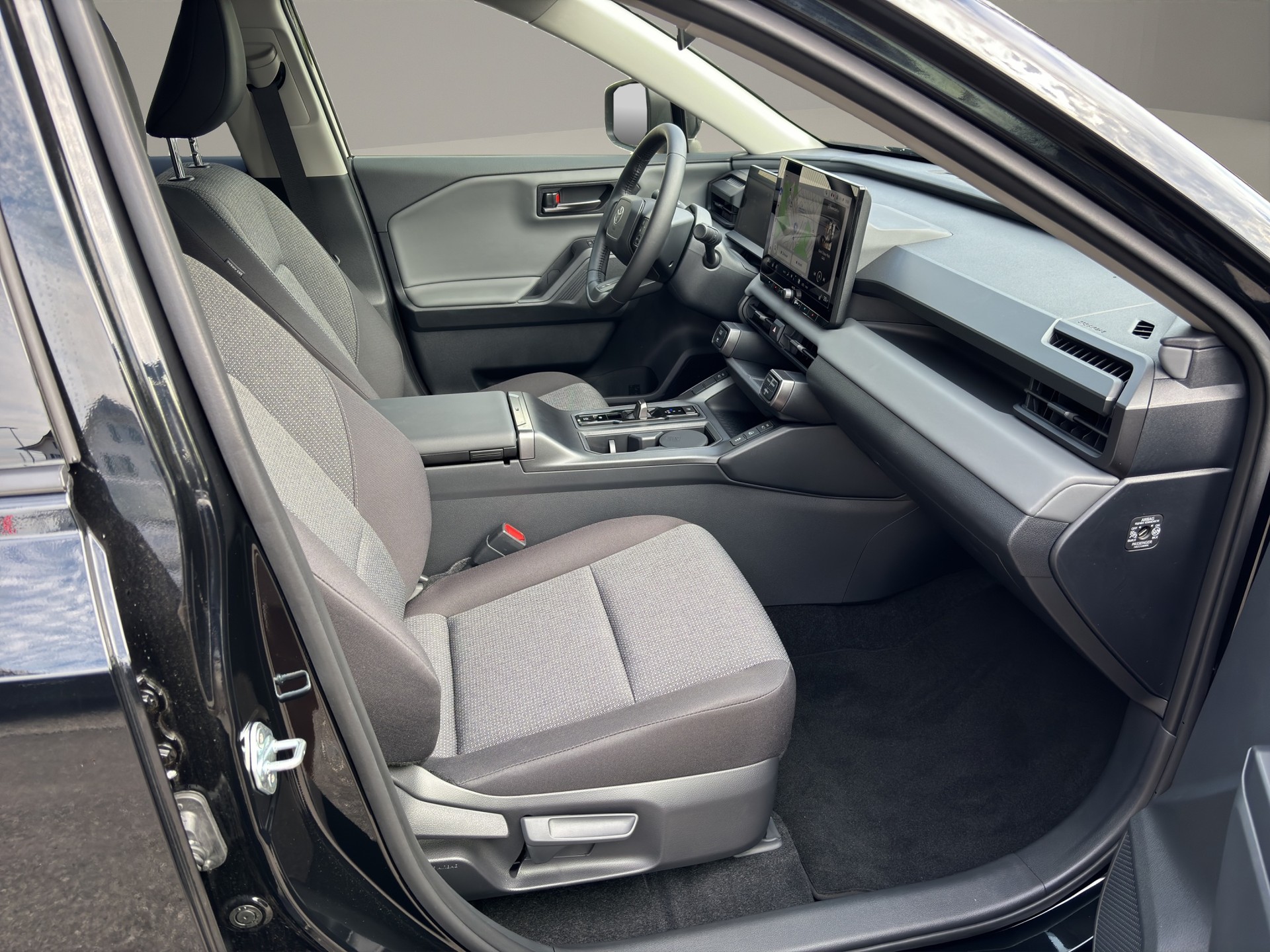 TOYOTA RAV-4 2.5 HSD Trend e-CVT AWD-image-16