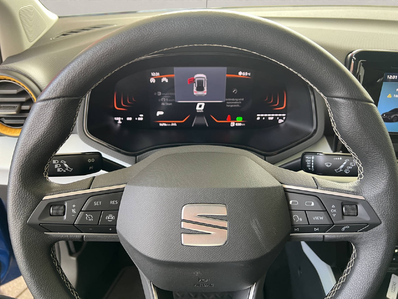 SEAT Arona 1.0 TSI 115PS Style DSG-Automat-image-14