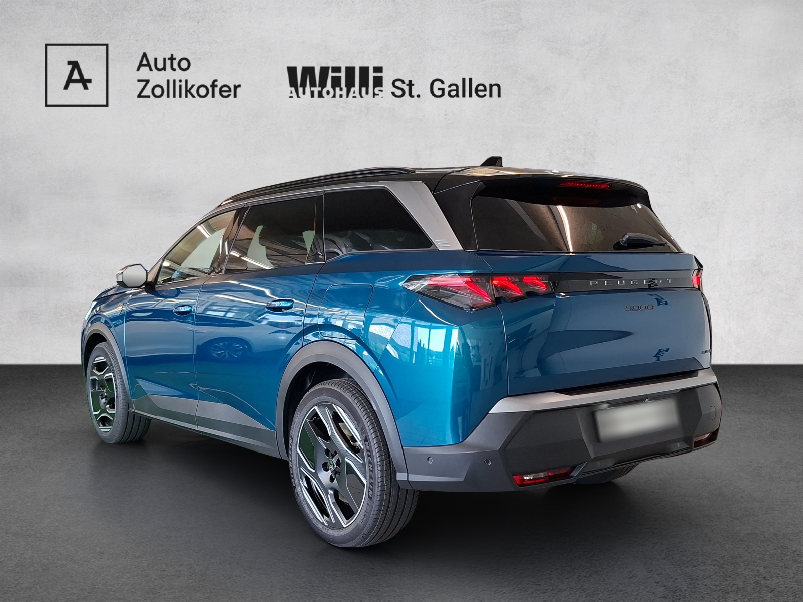 PEUGEOT 5008 1.6 PHEV 225 GT Exclusive-image-5