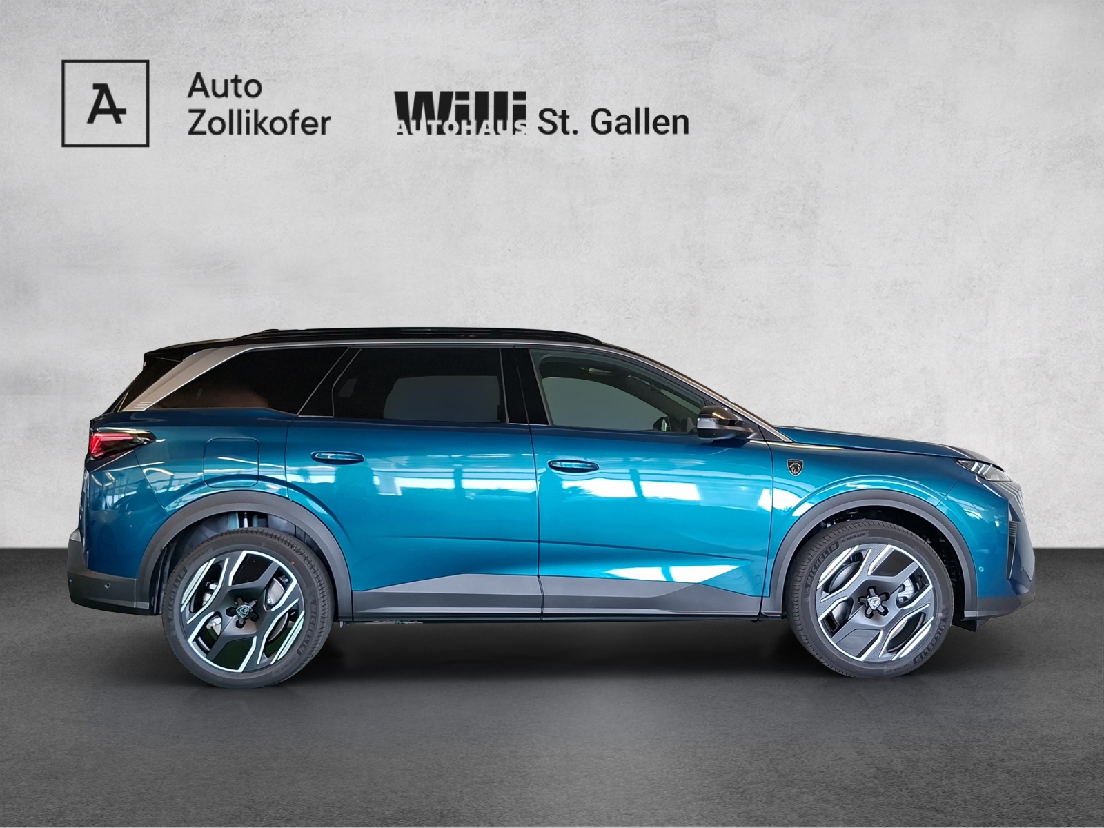 PEUGEOT 5008 1.6 PHEV 225 GT Exclusive-showroom-element-3