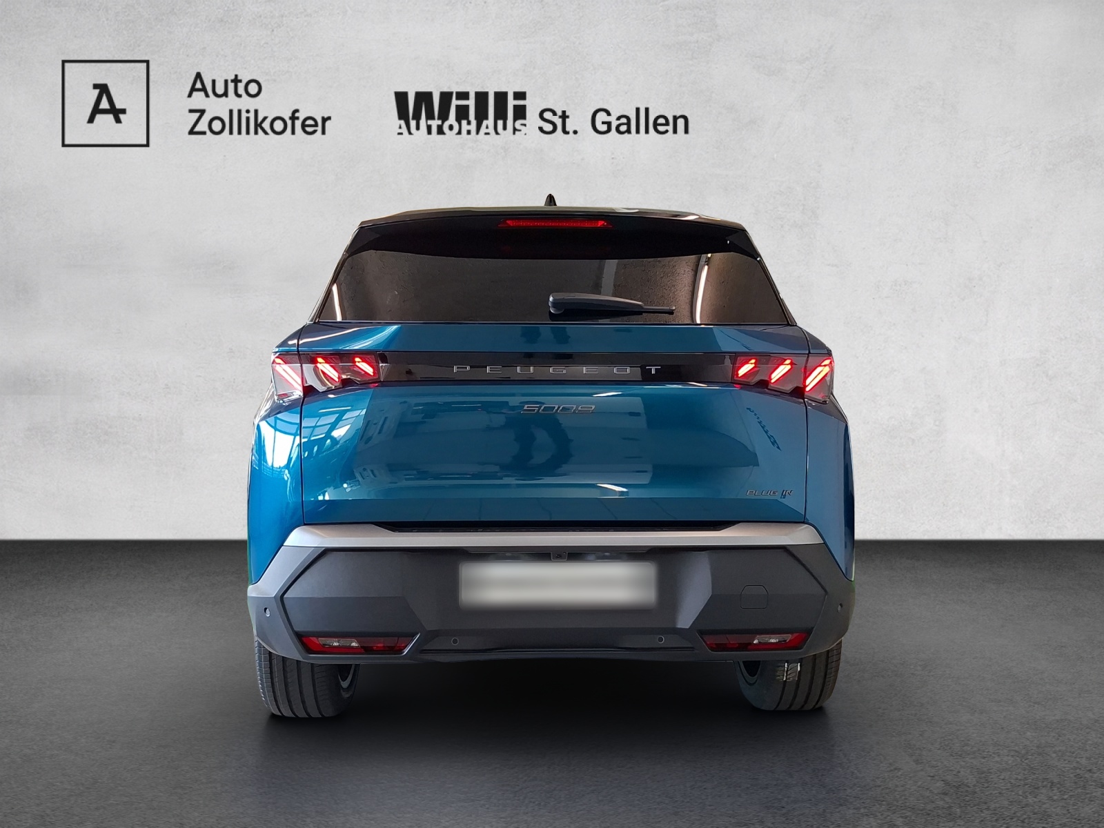 PEUGEOT 5008 1.6 PHEV 225 GT Exclusive-image-4