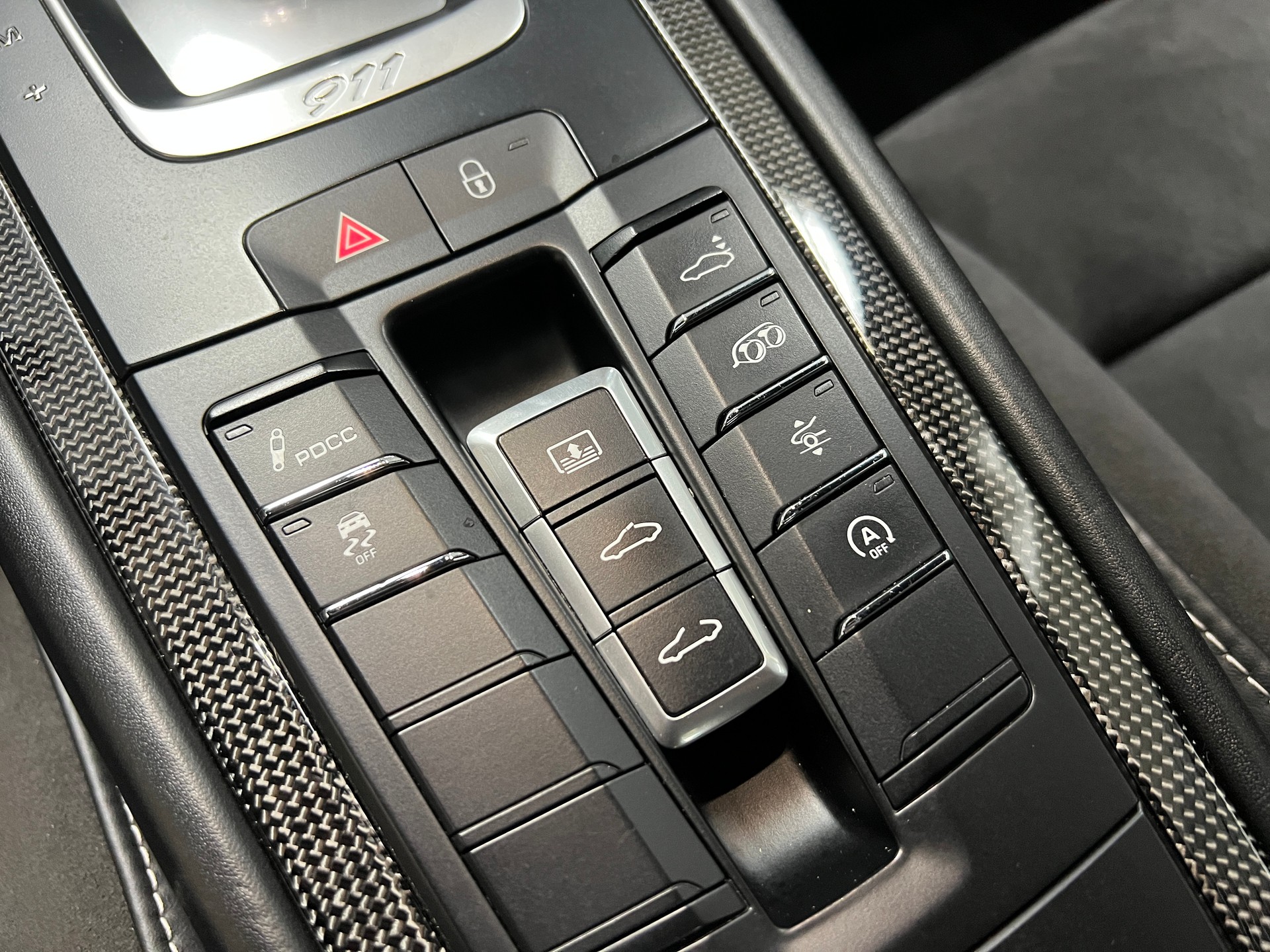 PORSCHE 911 Carrera GTS PDK-image-17