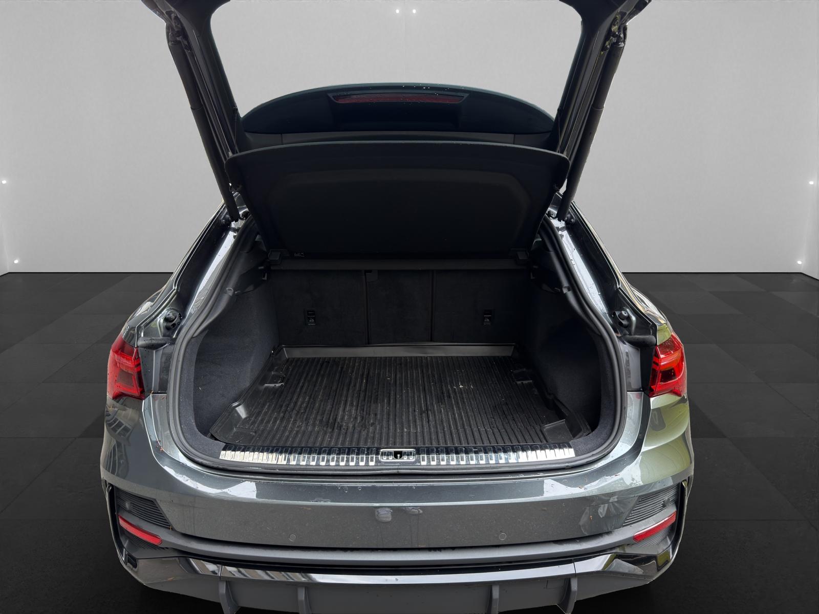 AUDI Q3 Sportback 35 TFSI S line S-tronic-image-8