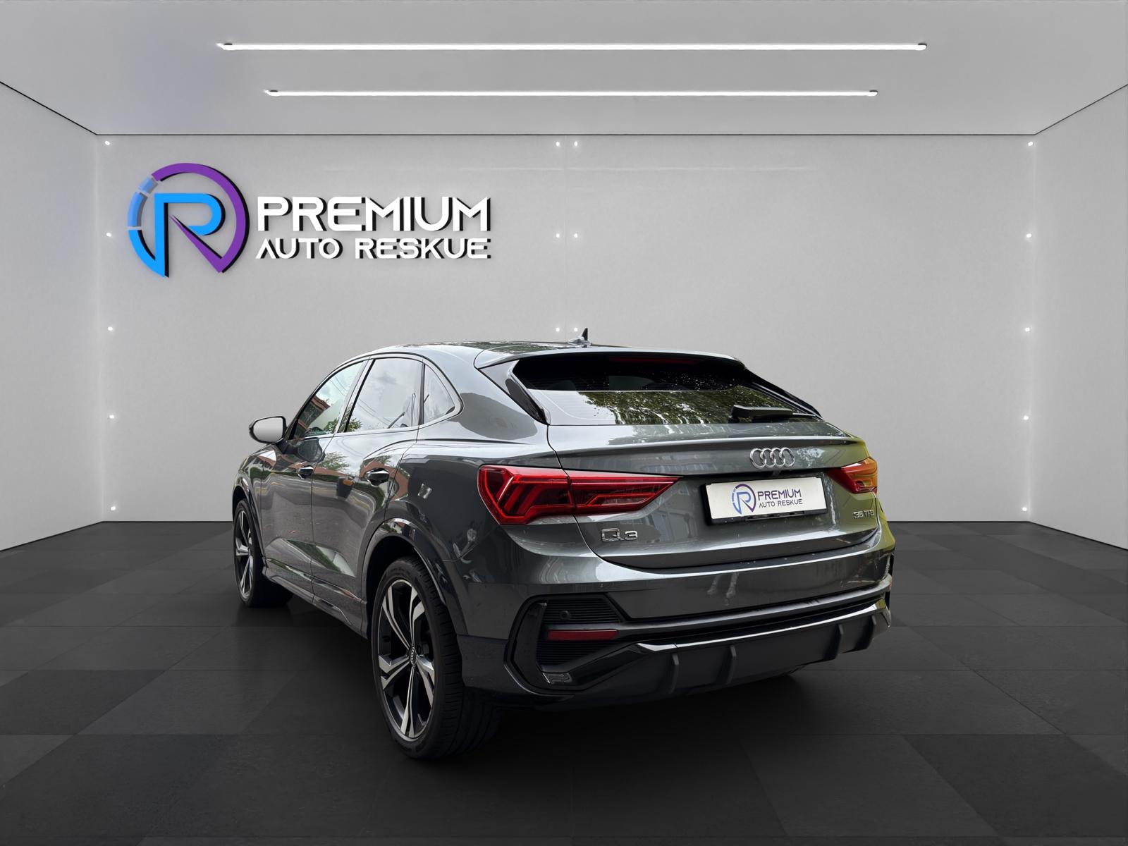 AUDI Q3 Sportback 35 TFSI S line S-tronic-showroom-element-3