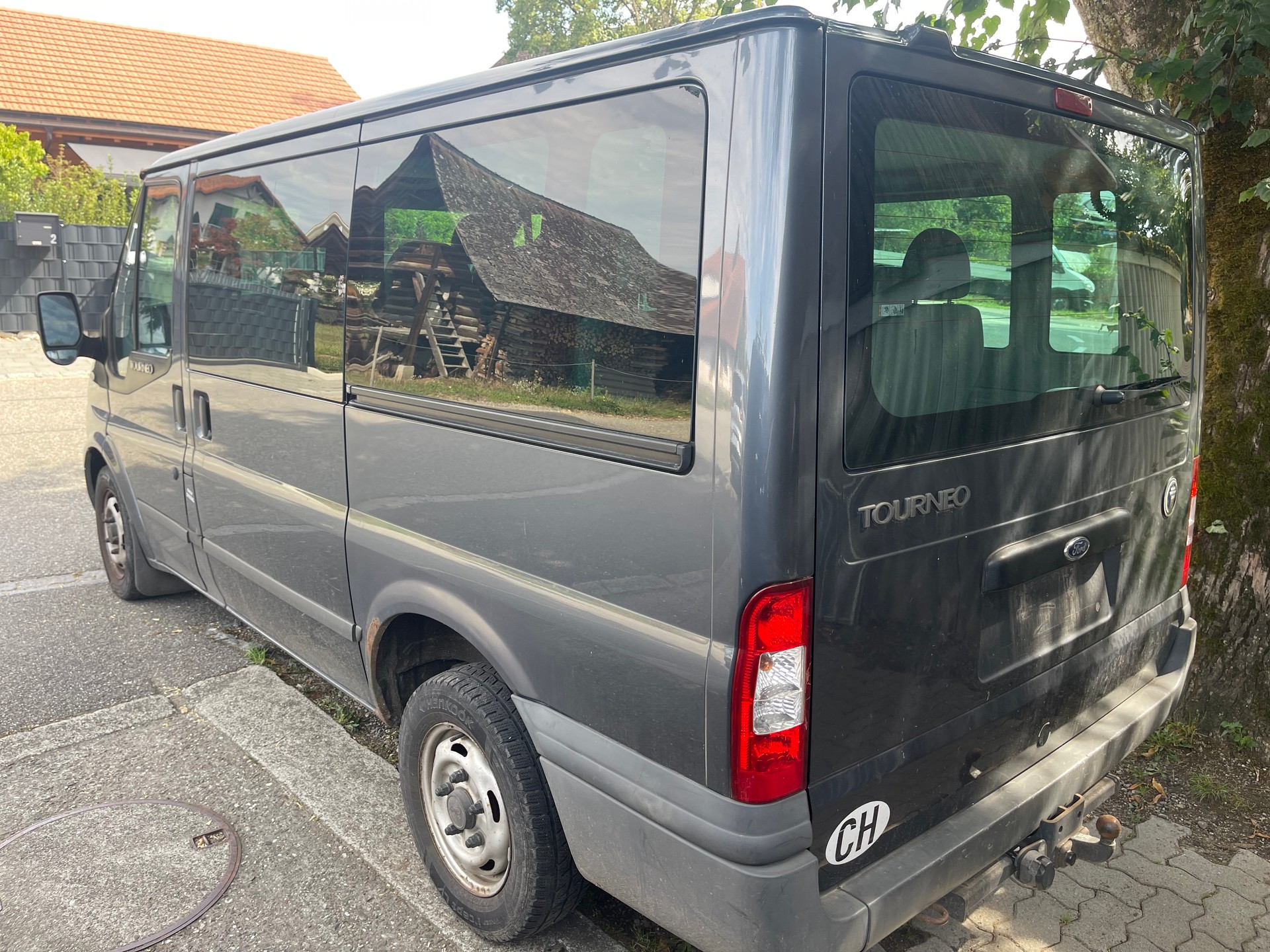 FORD Transit 2.2 TDCi Tourneo 9Pl.-image-8