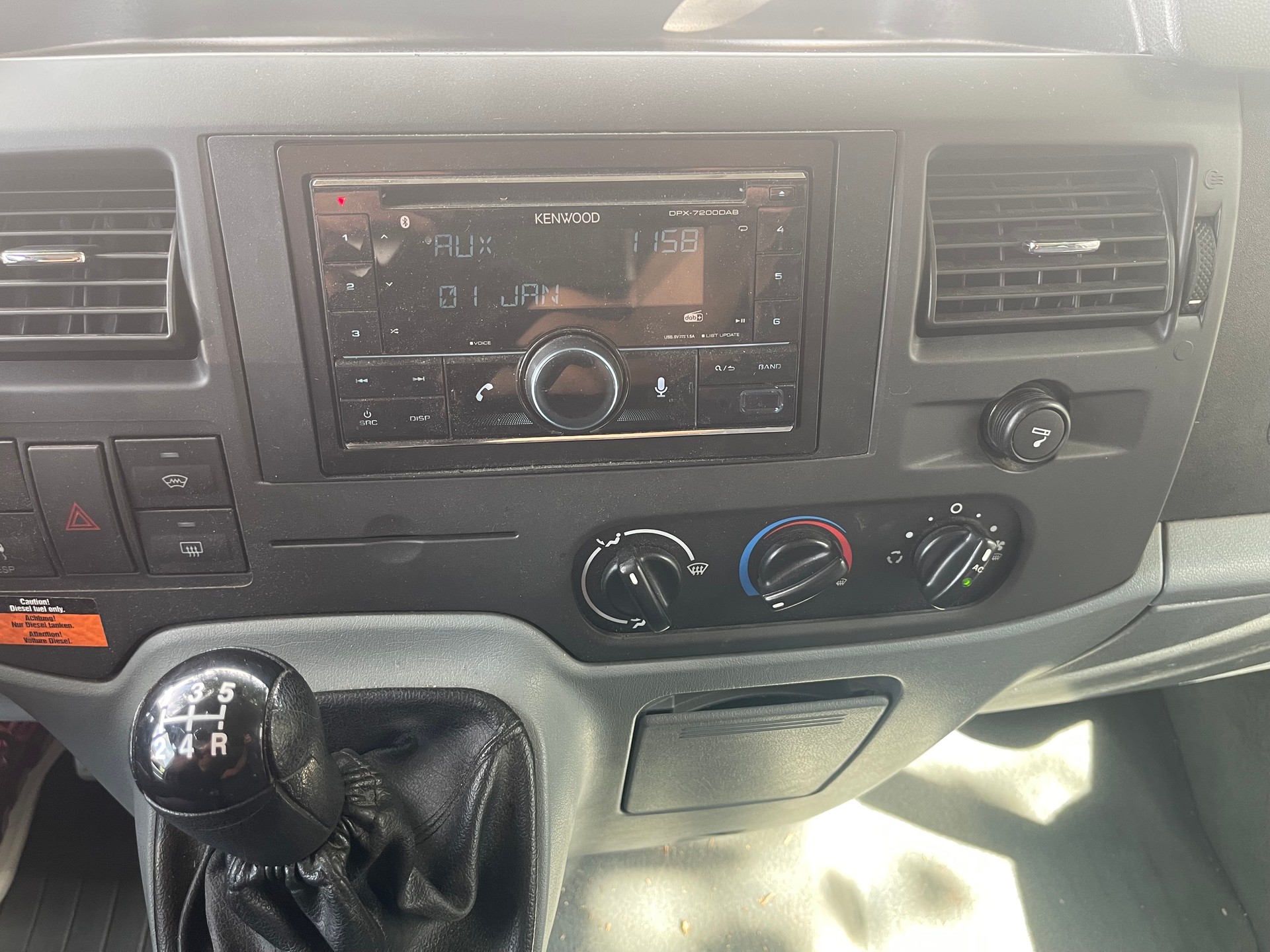 FORD Transit 2.2 TDCi Tourneo 9Pl.-image-11