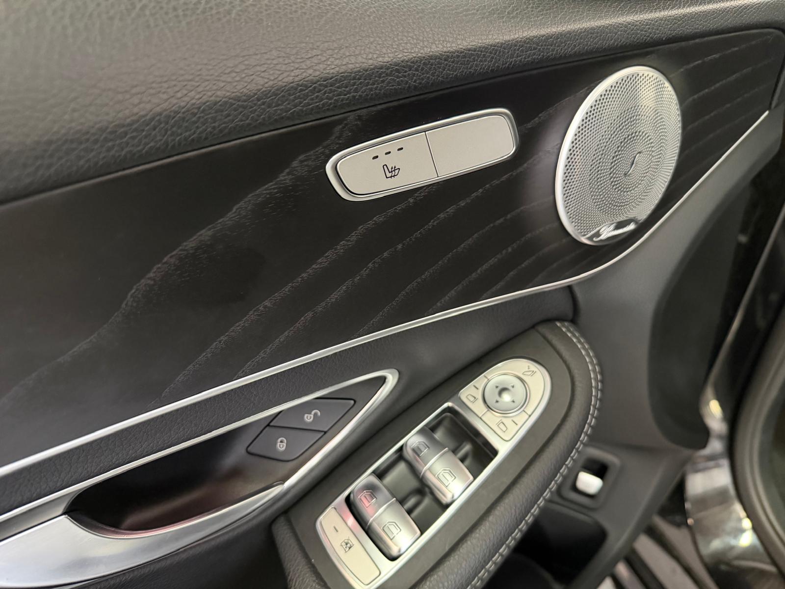 MERCEDES-BENZ C 220 d Swiss Star AMG Line 4M 9G-Tronic-image-17
