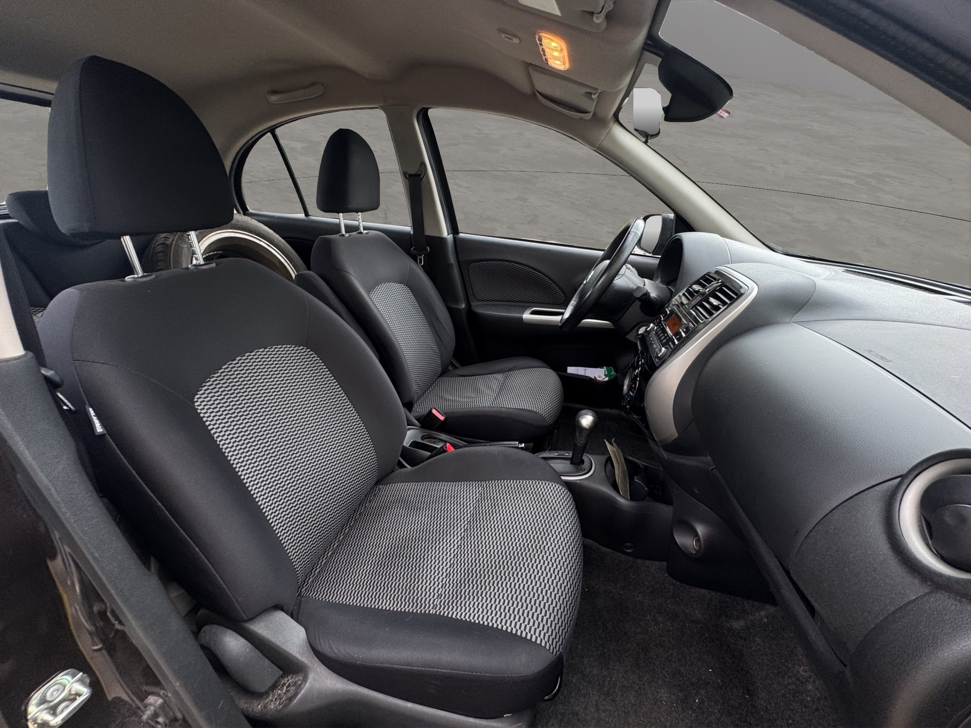 NISSAN Micra 1.2 DIG-S tekna CVT-image-12