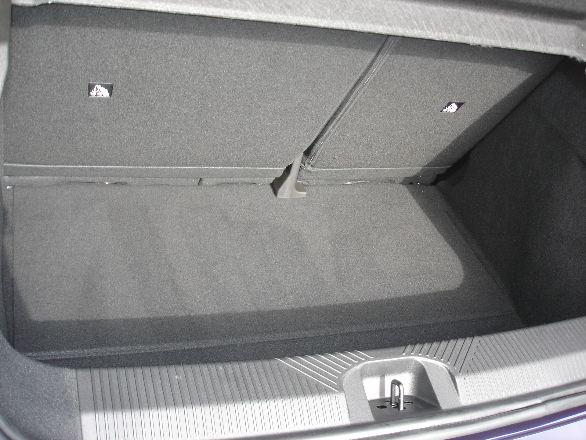 RENAULT R5 E-Tech Comfort Range 52 kWh Iconic Five-image-6