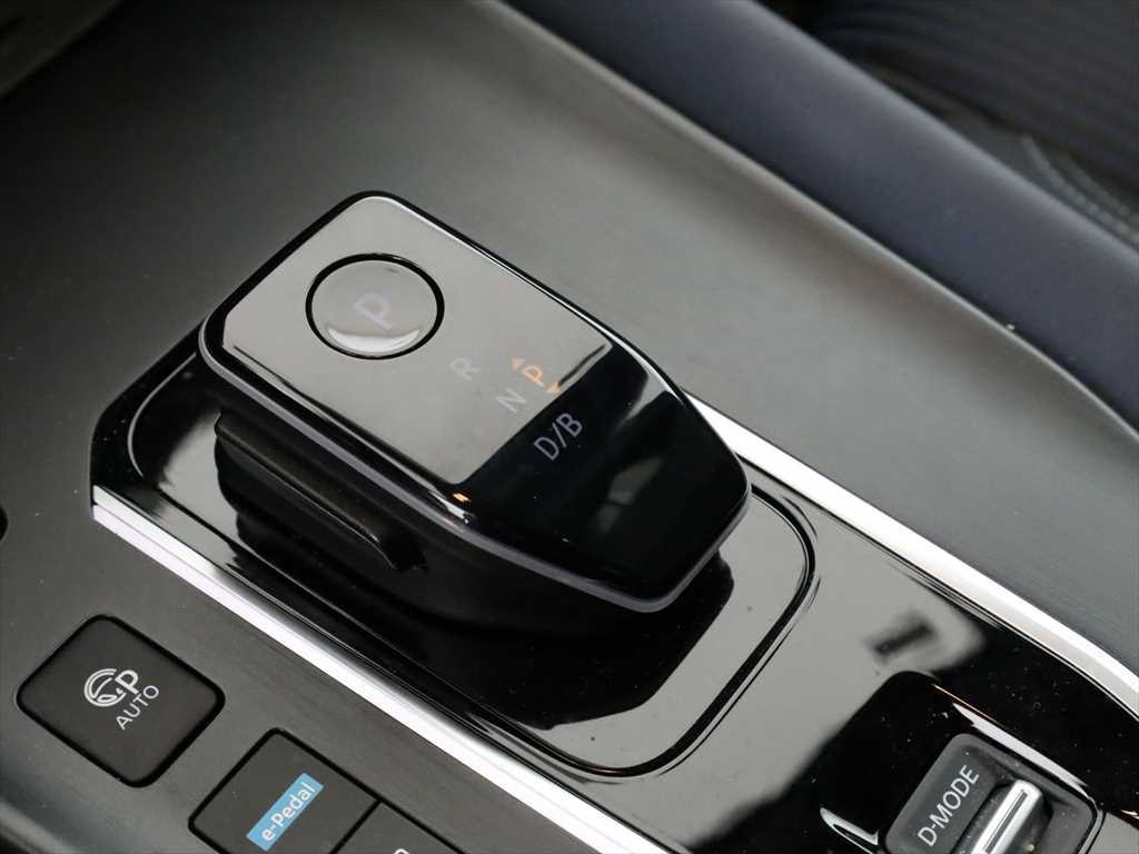 NISSAN Qashqai 1.5 VC-T e-Power Tekna-image-8