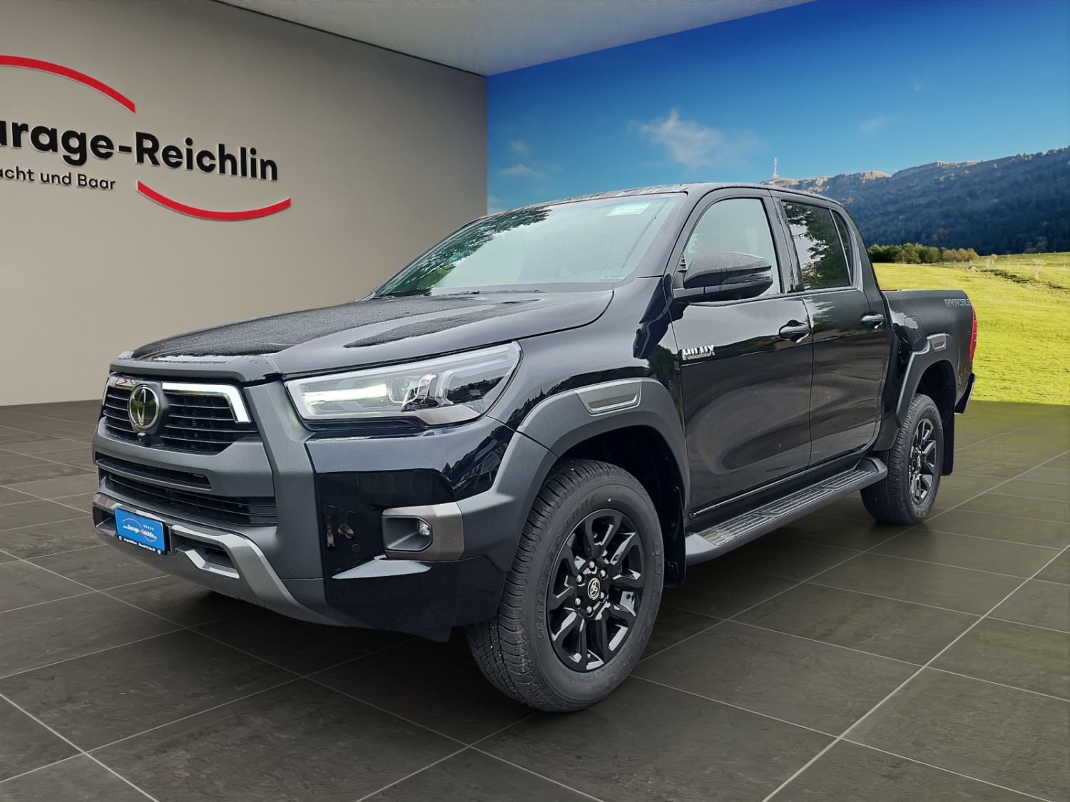 TOYOTA Hilux Double Cab.-Pick-up 2.8 D-4D 204 Invincible MHEV-image-0