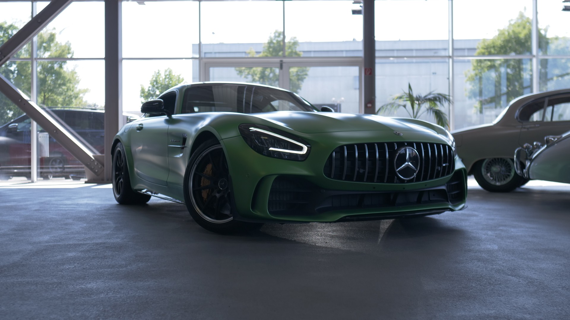 MERCEDES-BENZ AMG GT R Speedshift DCT-image-4